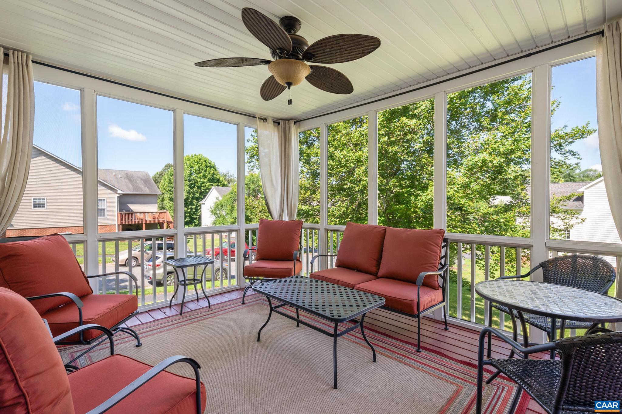 DEERWOOD VILLAGE - Residential