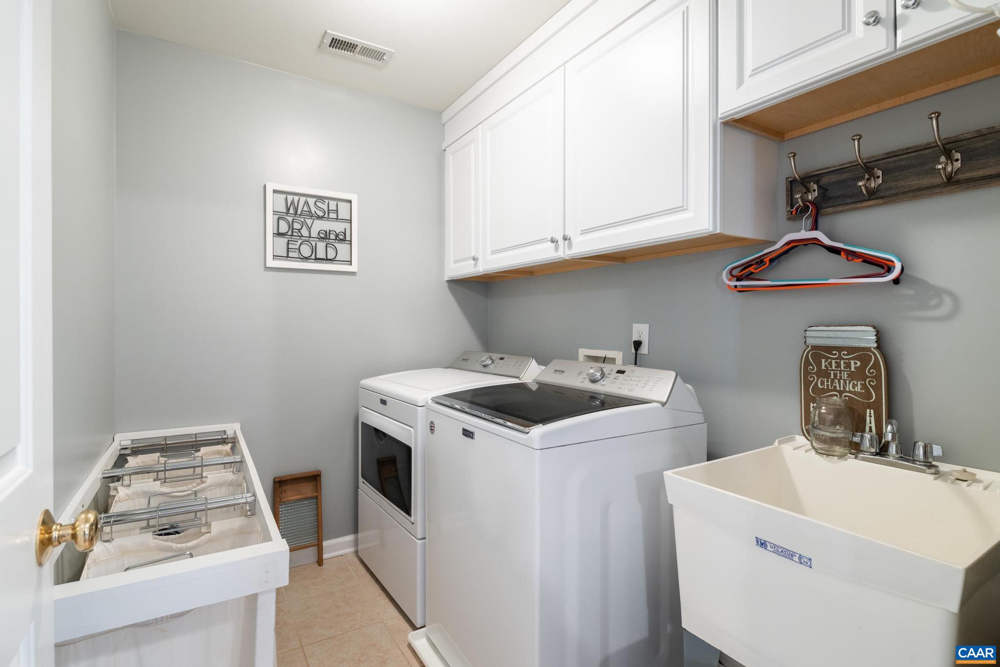 DEERWOOD VILLAGE - Residential