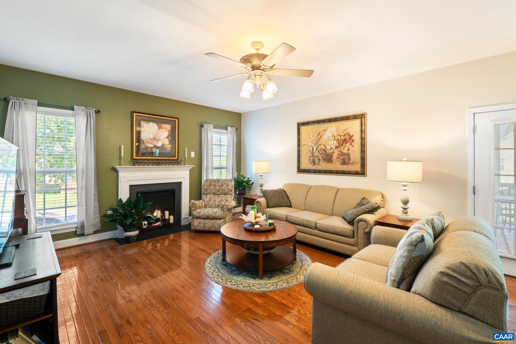 DEERWOOD VILLAGE - Residential