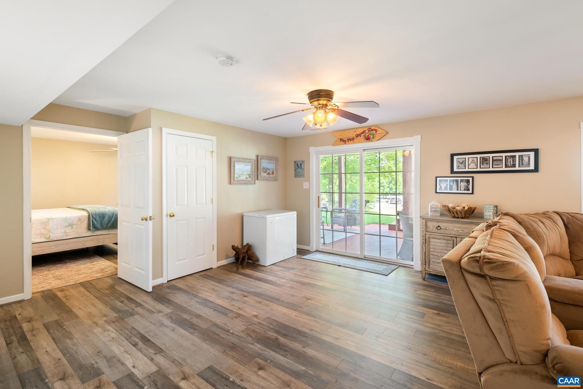 DEERWOOD VILLAGE - Residential