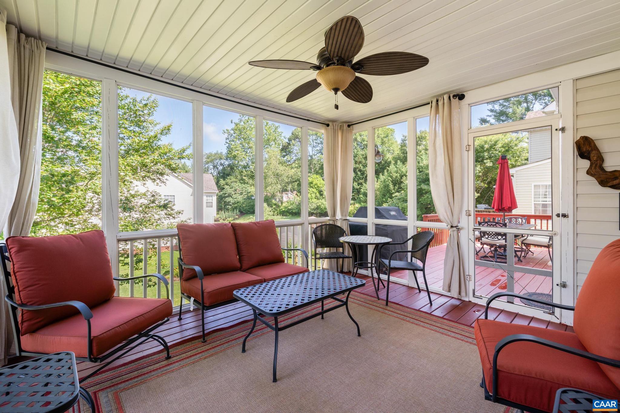 DEERWOOD VILLAGE - Residential