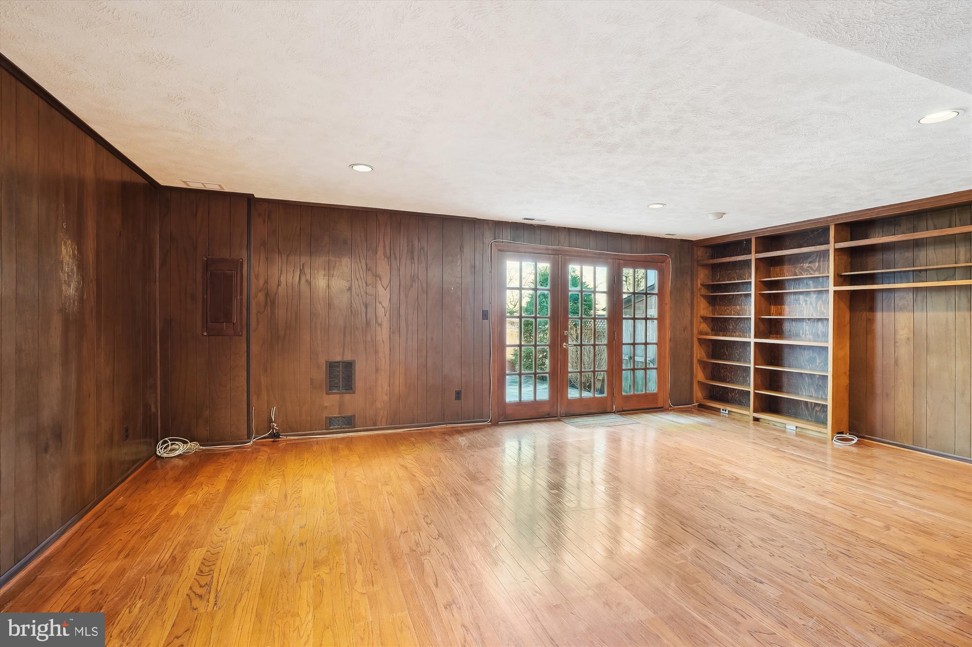 STONEHURST - Residential