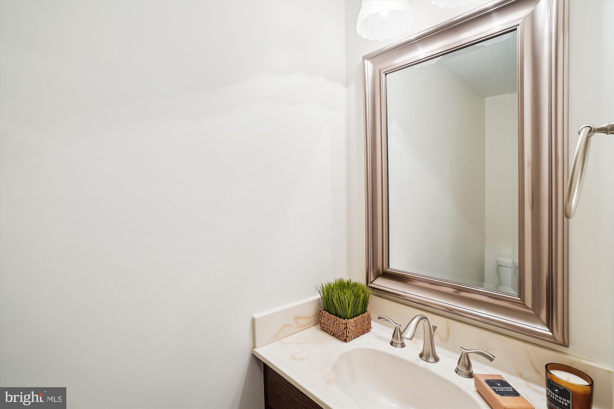 STONEHURST - Residential