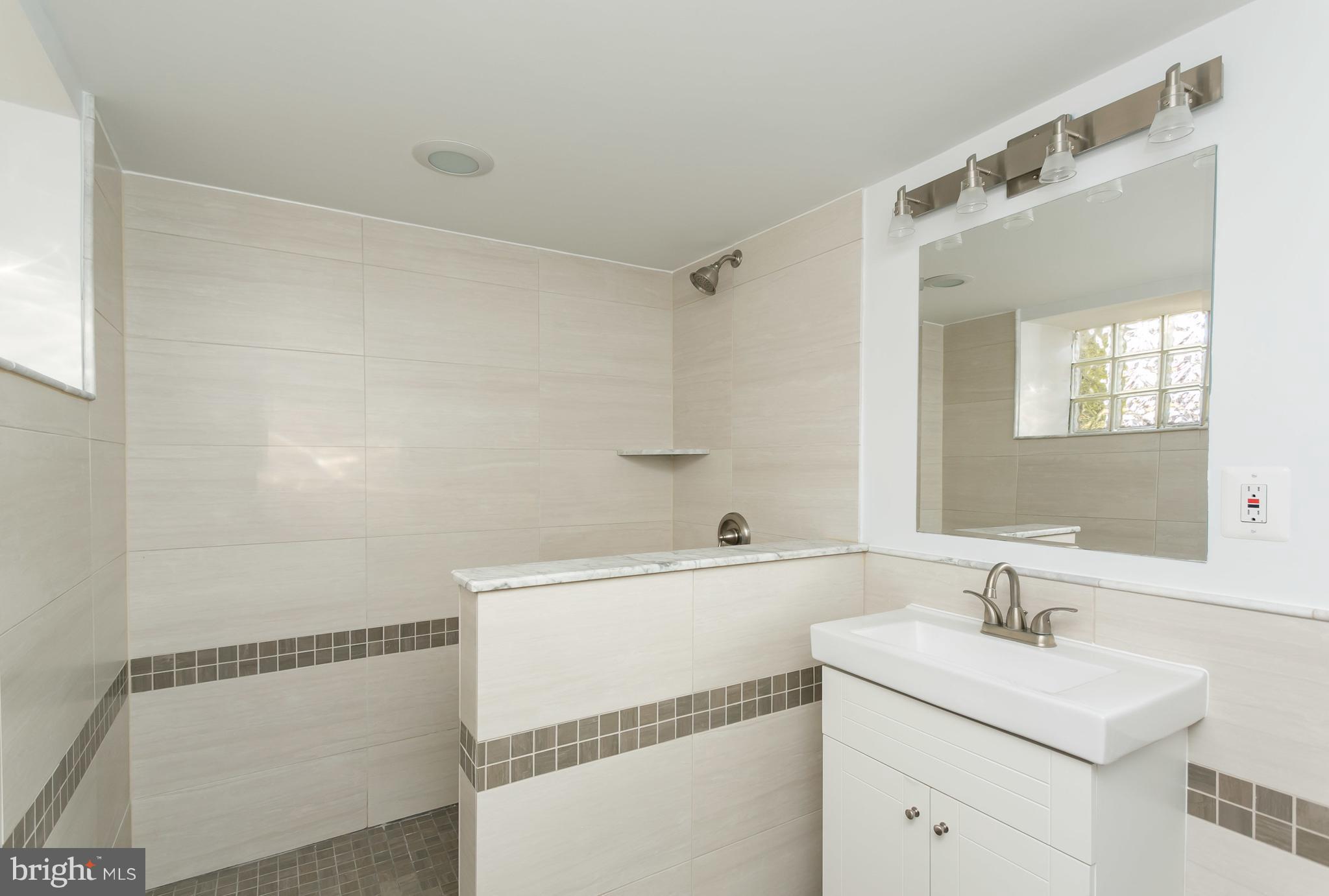 PARKVILLE - Residential