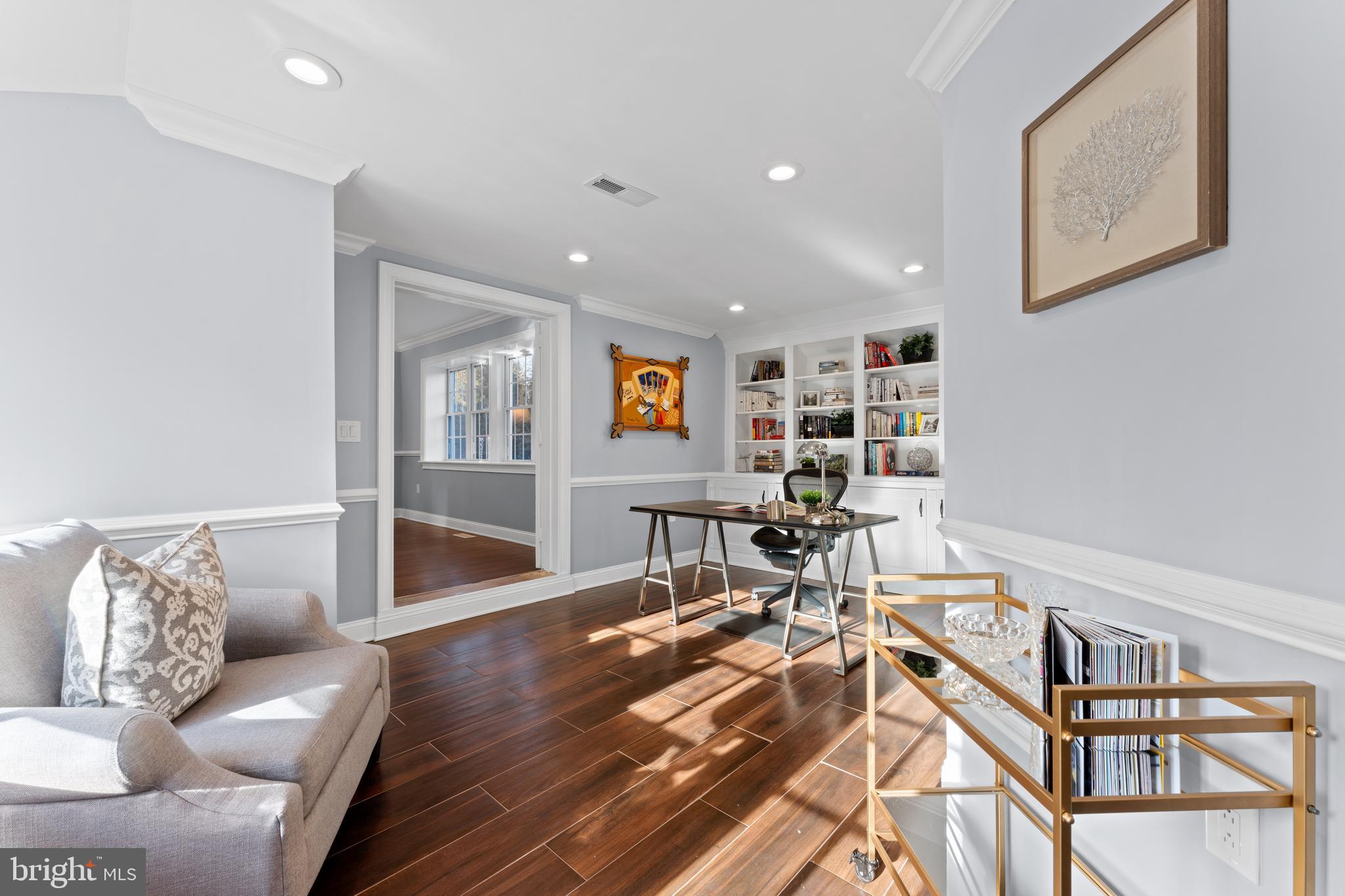 WYNNEWOOD - Residential