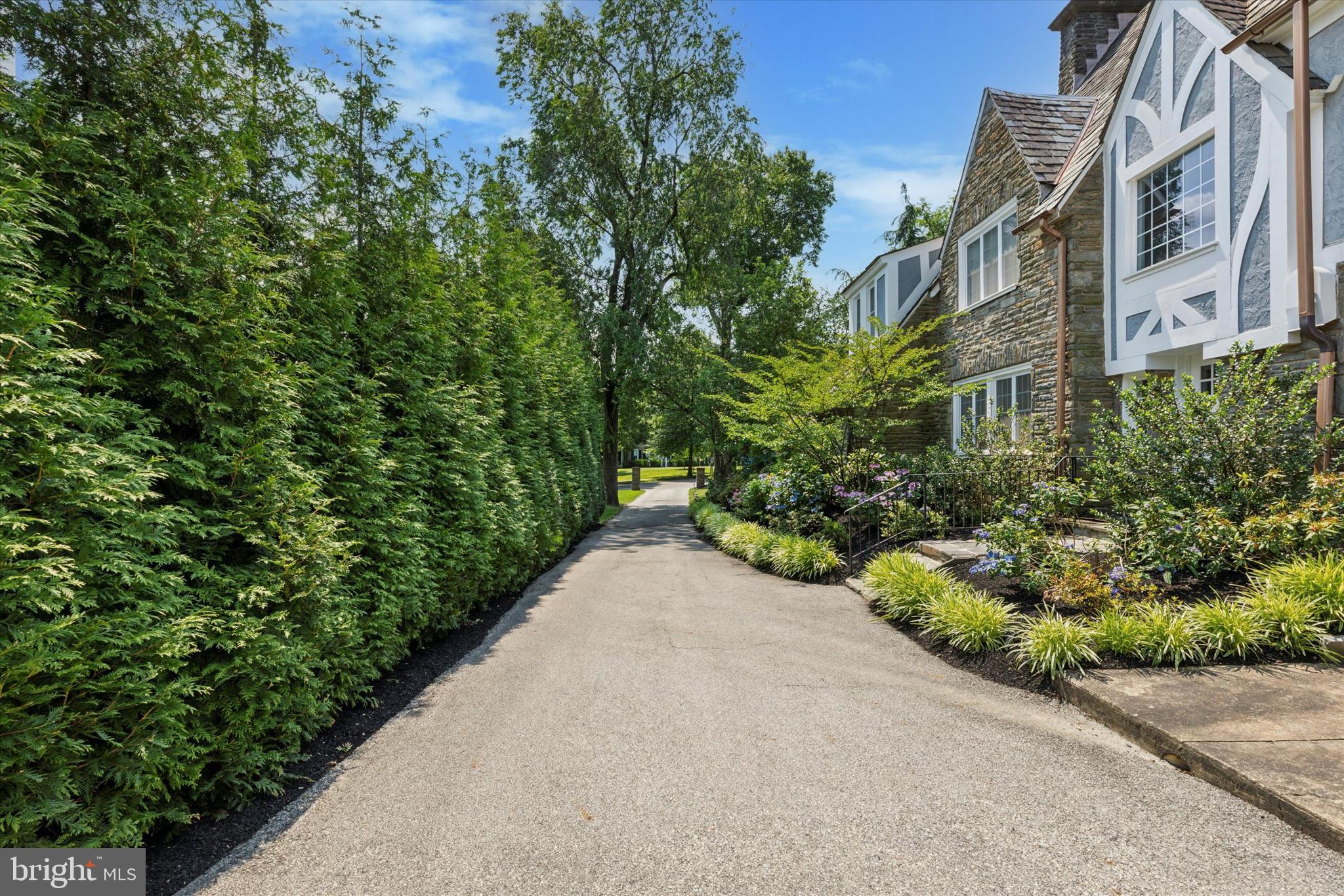 WYNNEWOOD - Residential