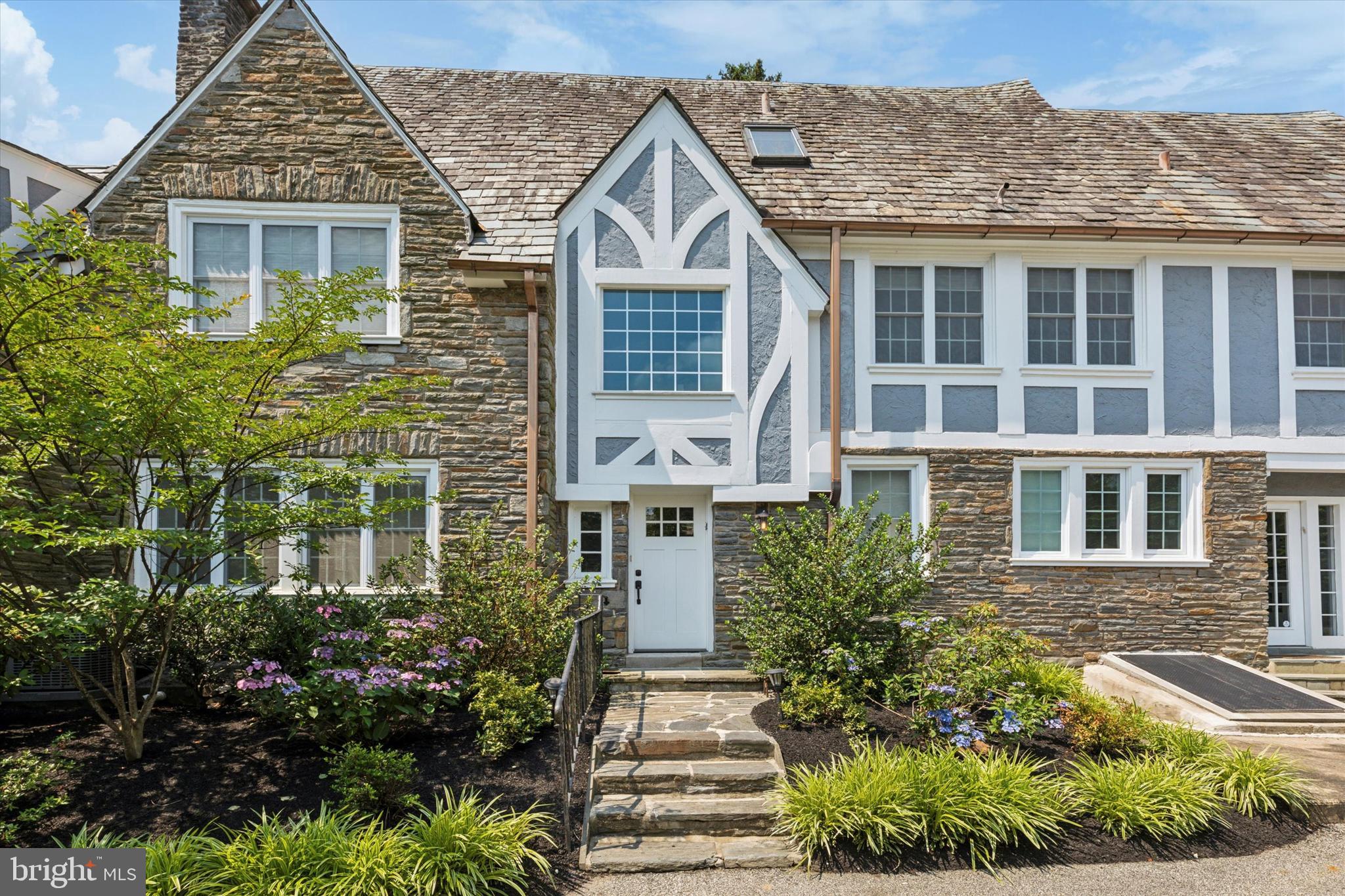 WYNNEWOOD - Residential