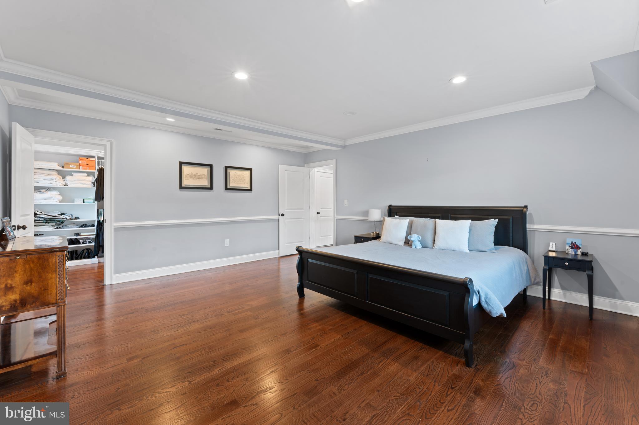 WYNNEWOOD - Residential