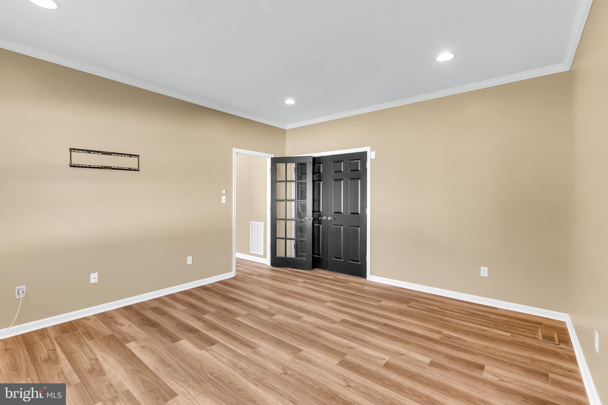 STEEPLECHASE - Residential