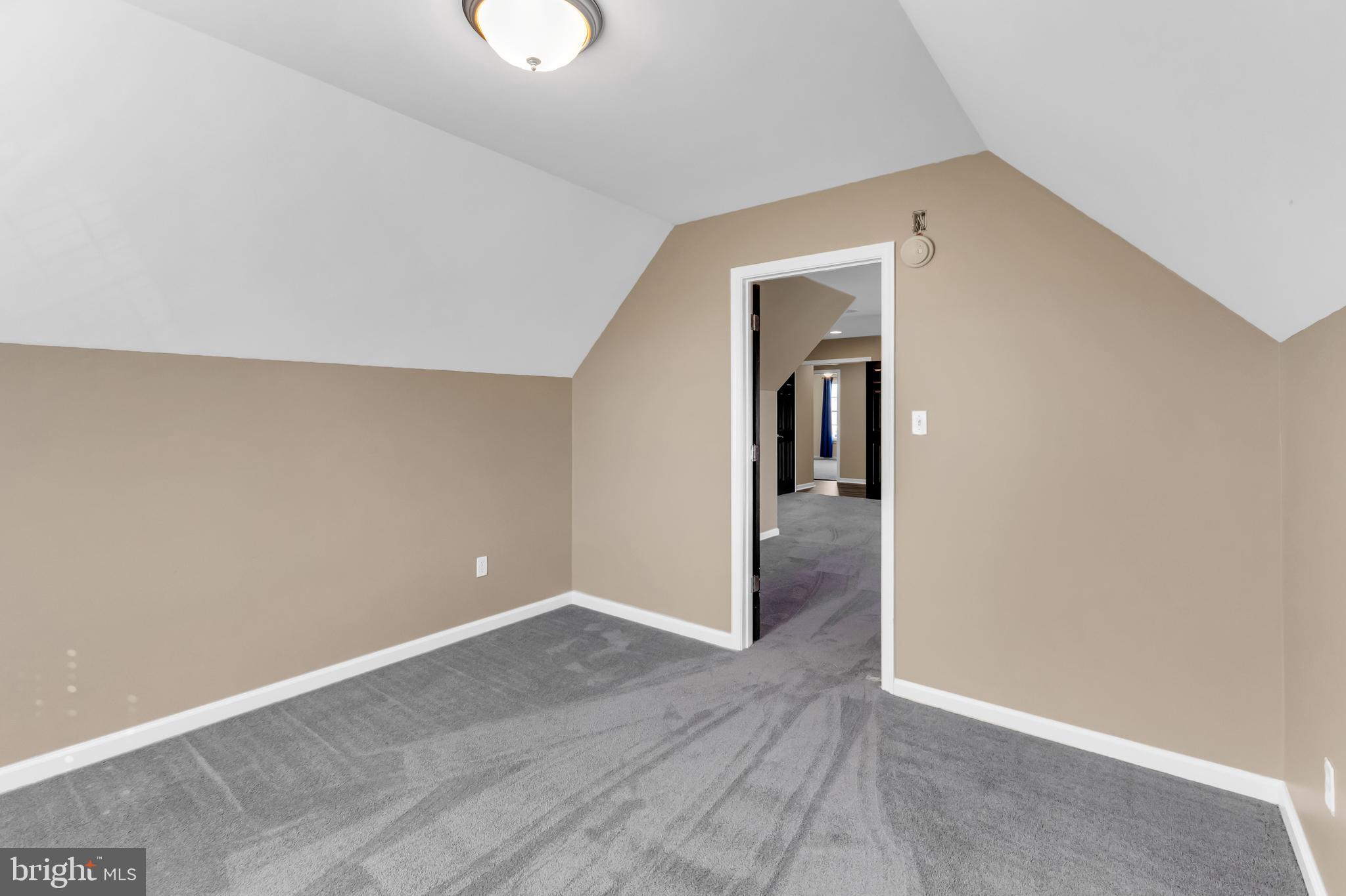 STEEPLECHASE - Residential