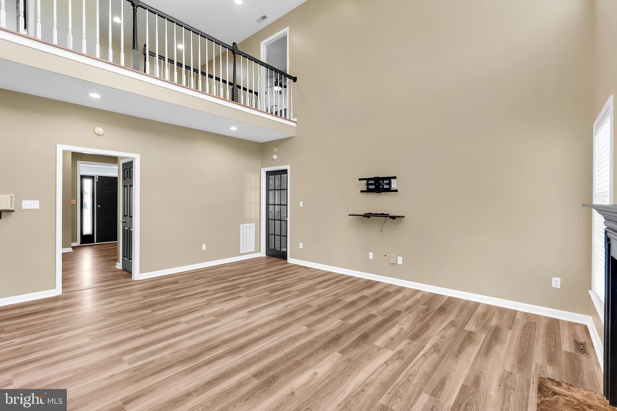 STEEPLECHASE - Residential