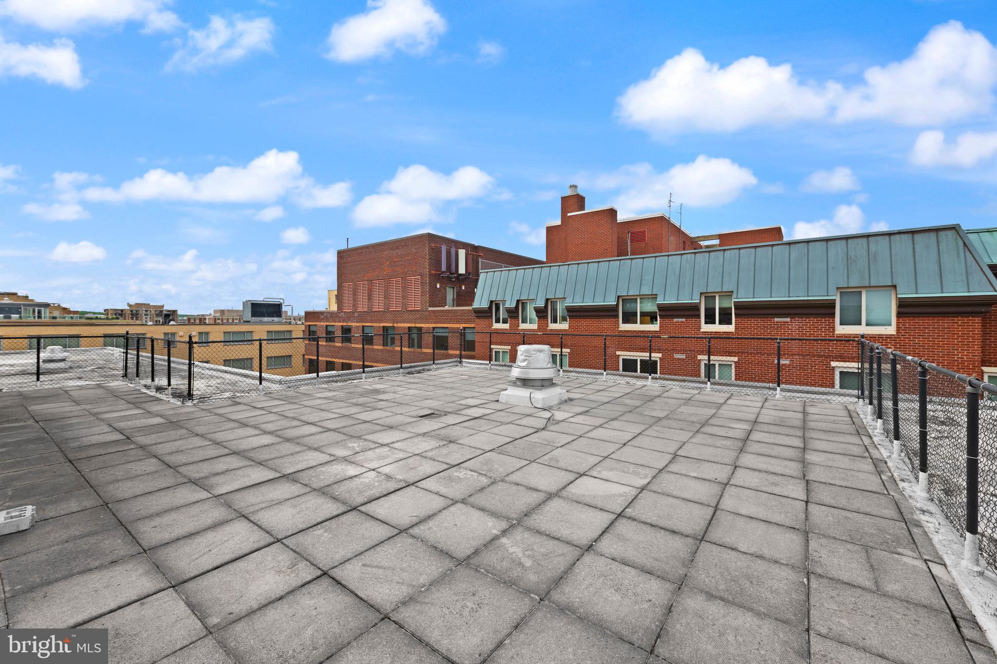 FOGGY BOTTOM - Residential