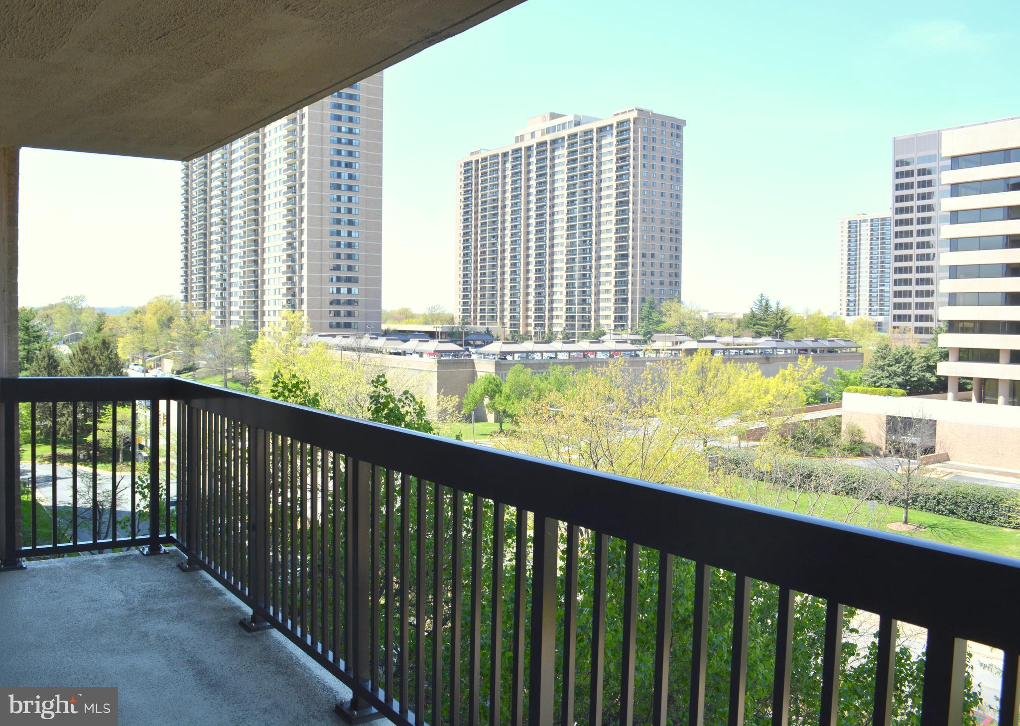 SKYLINE HOUSE - Residential Lease