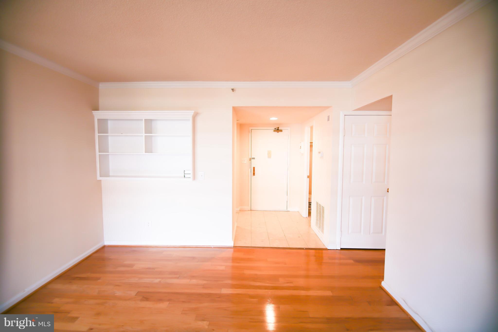 SKYLINE HOUSE - Residential Lease