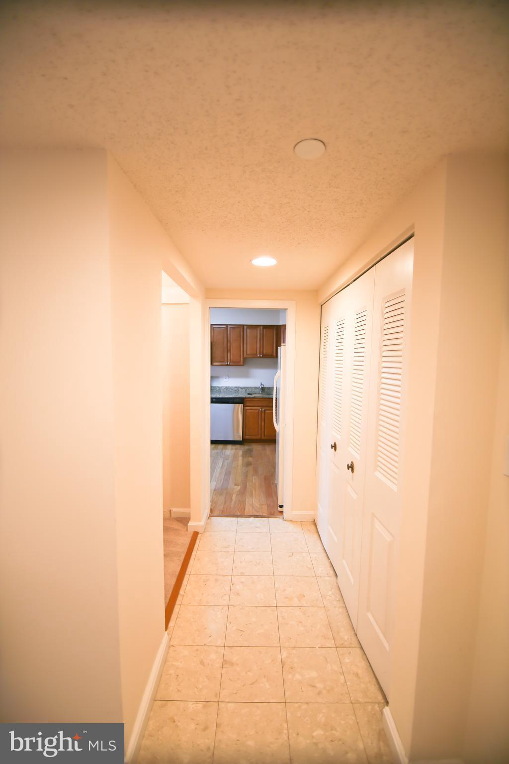 SKYLINE HOUSE - Residential Lease