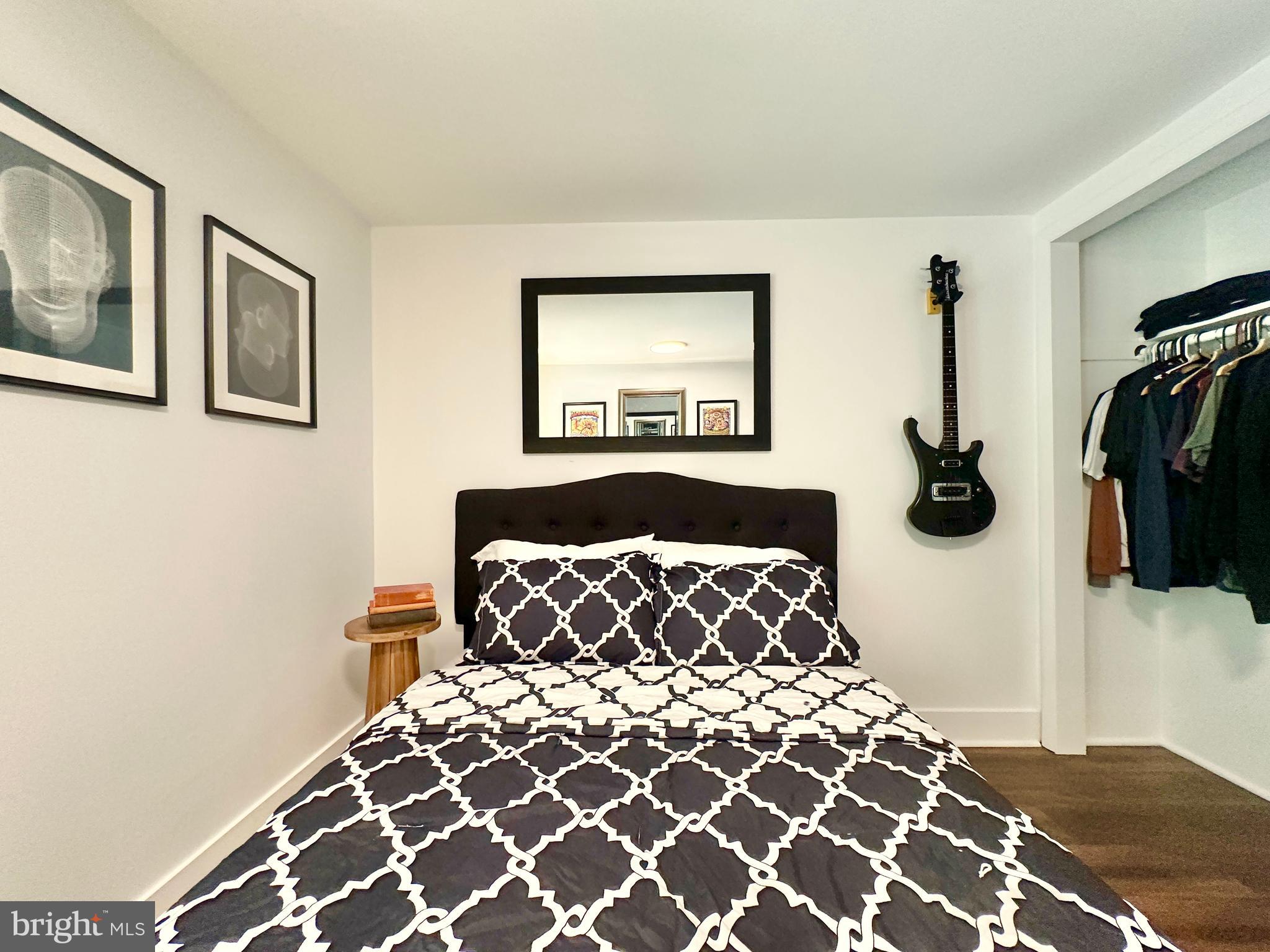 THE WOODS - Residential