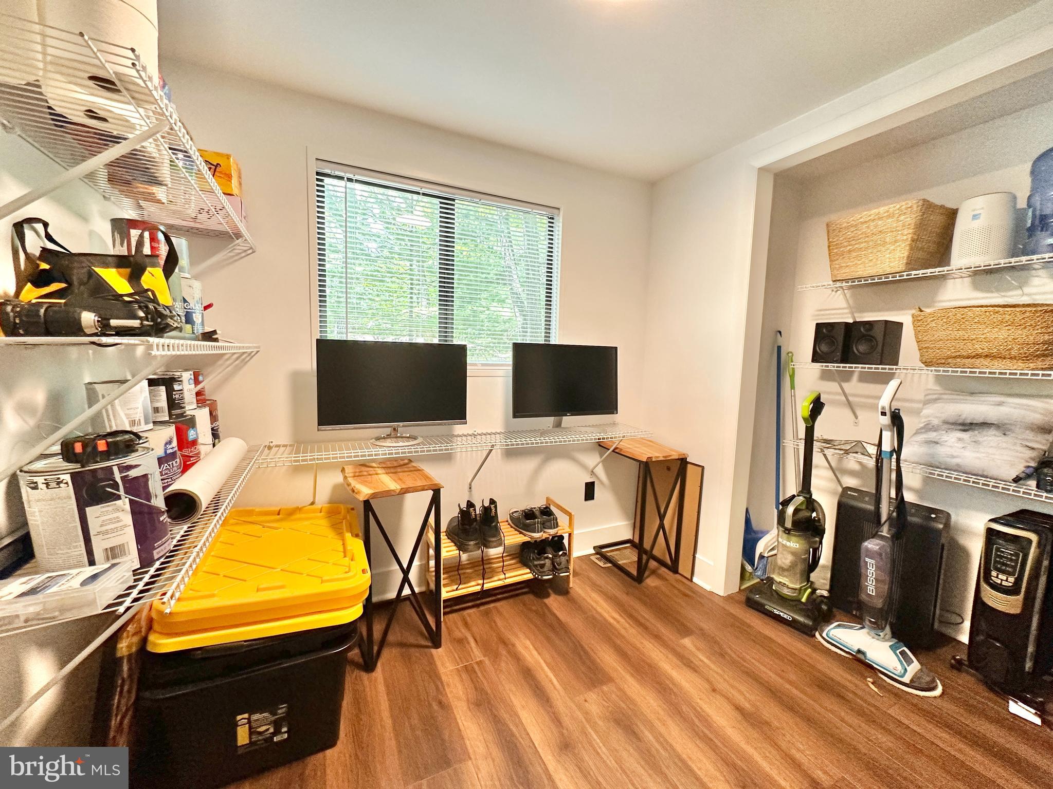 THE WOODS - Residential