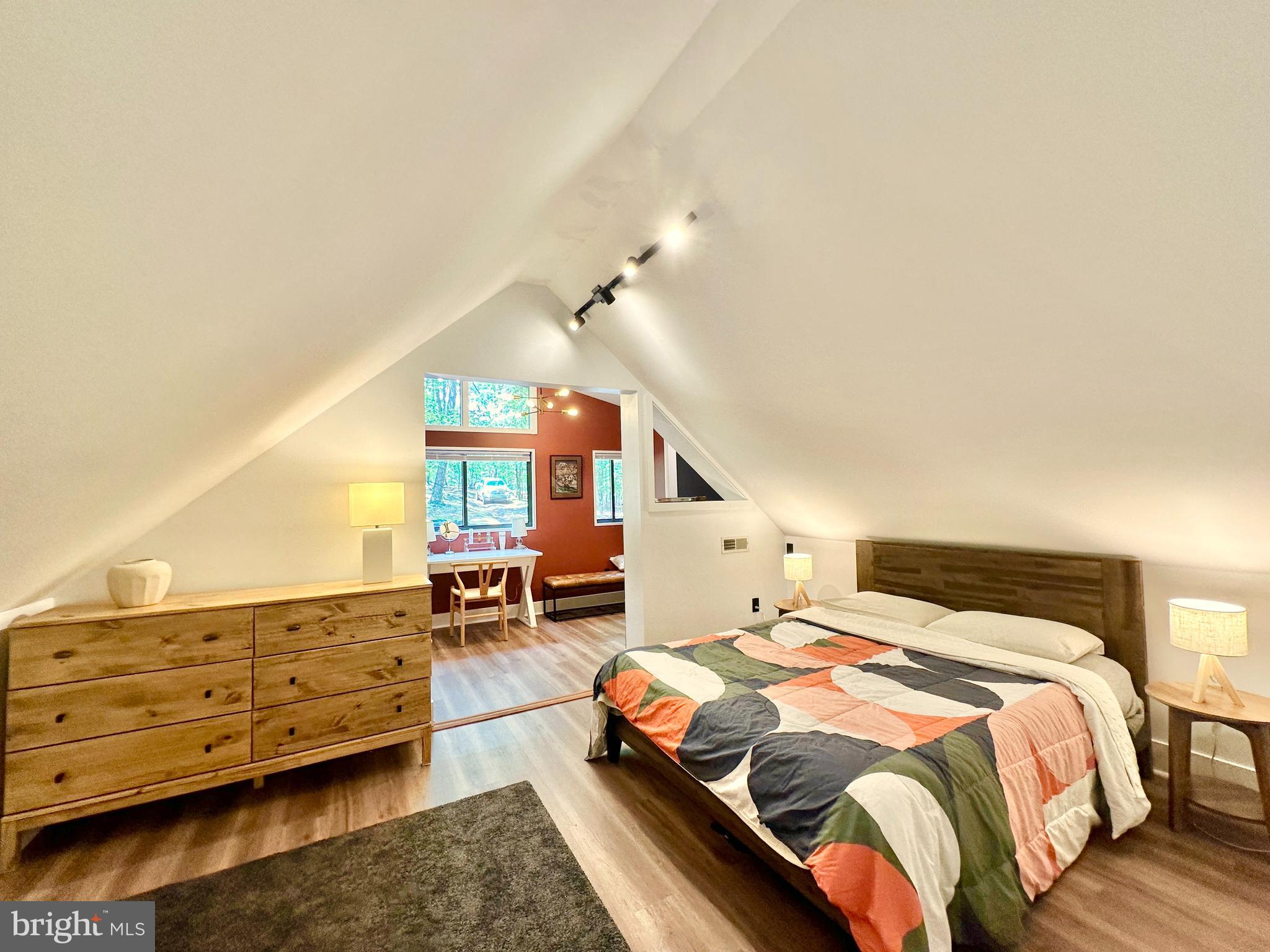 THE WOODS - Residential