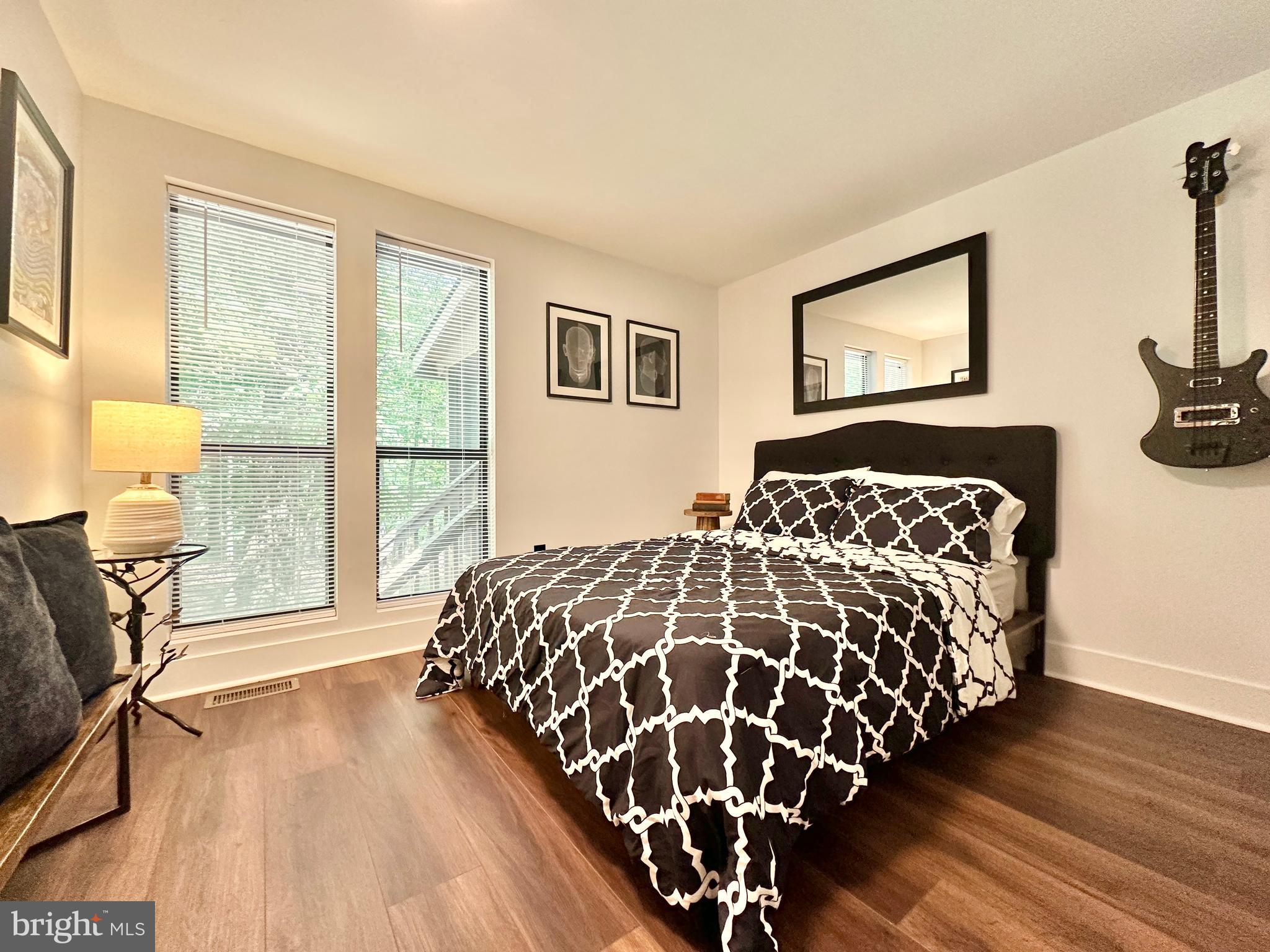 THE WOODS - Residential