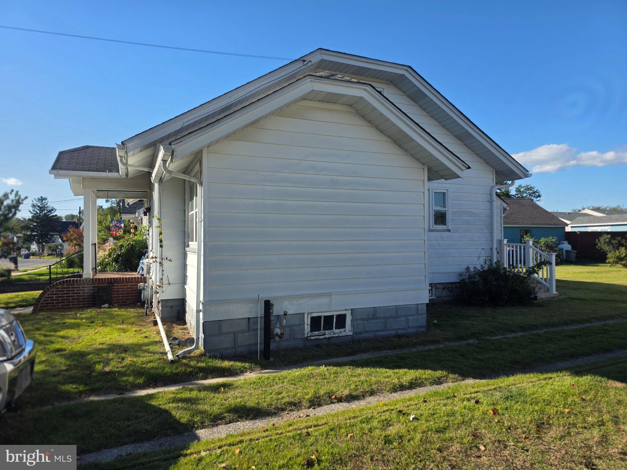 10 CALORIS AVENUE