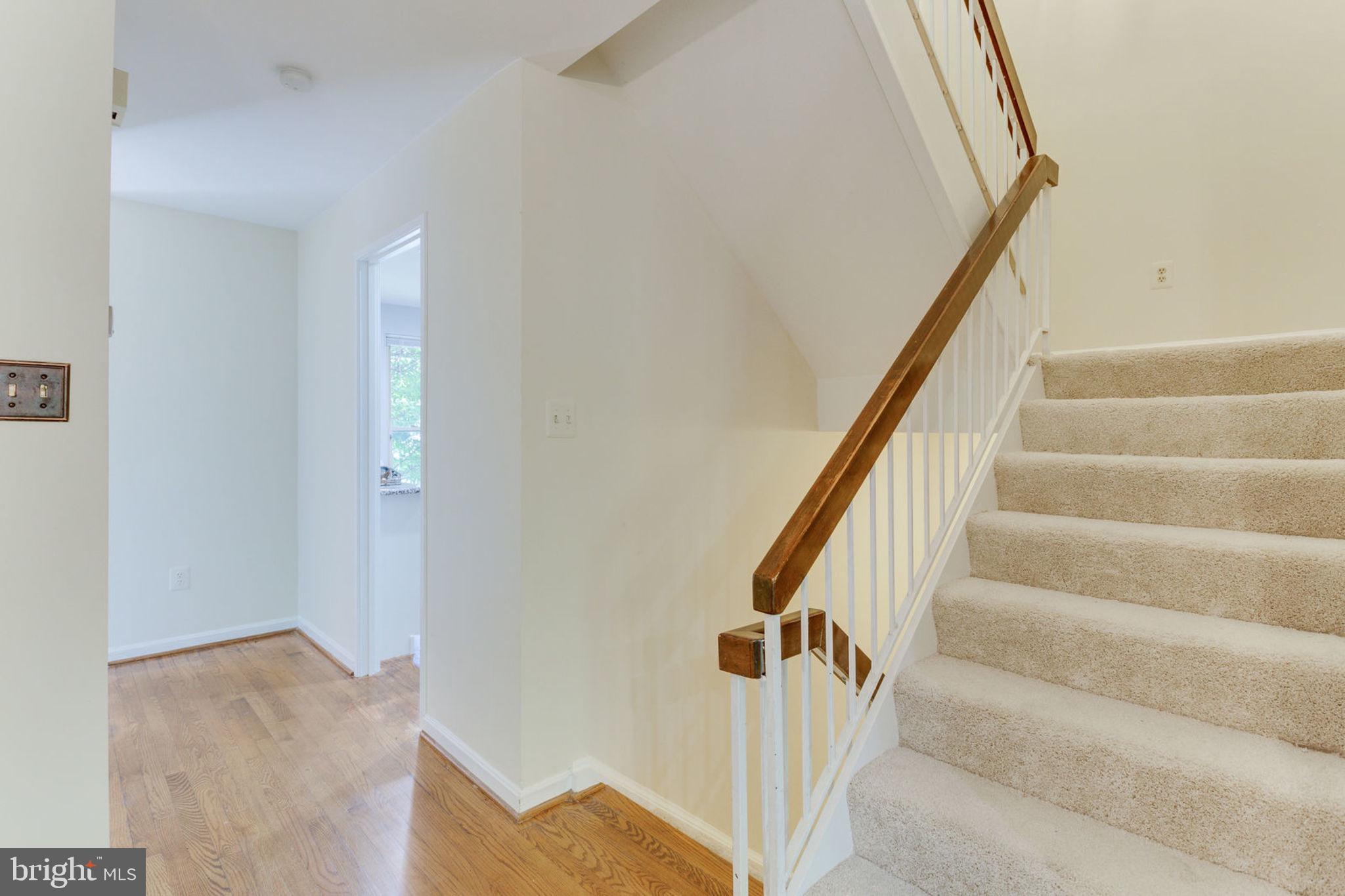 TYSONS COURT - Residential