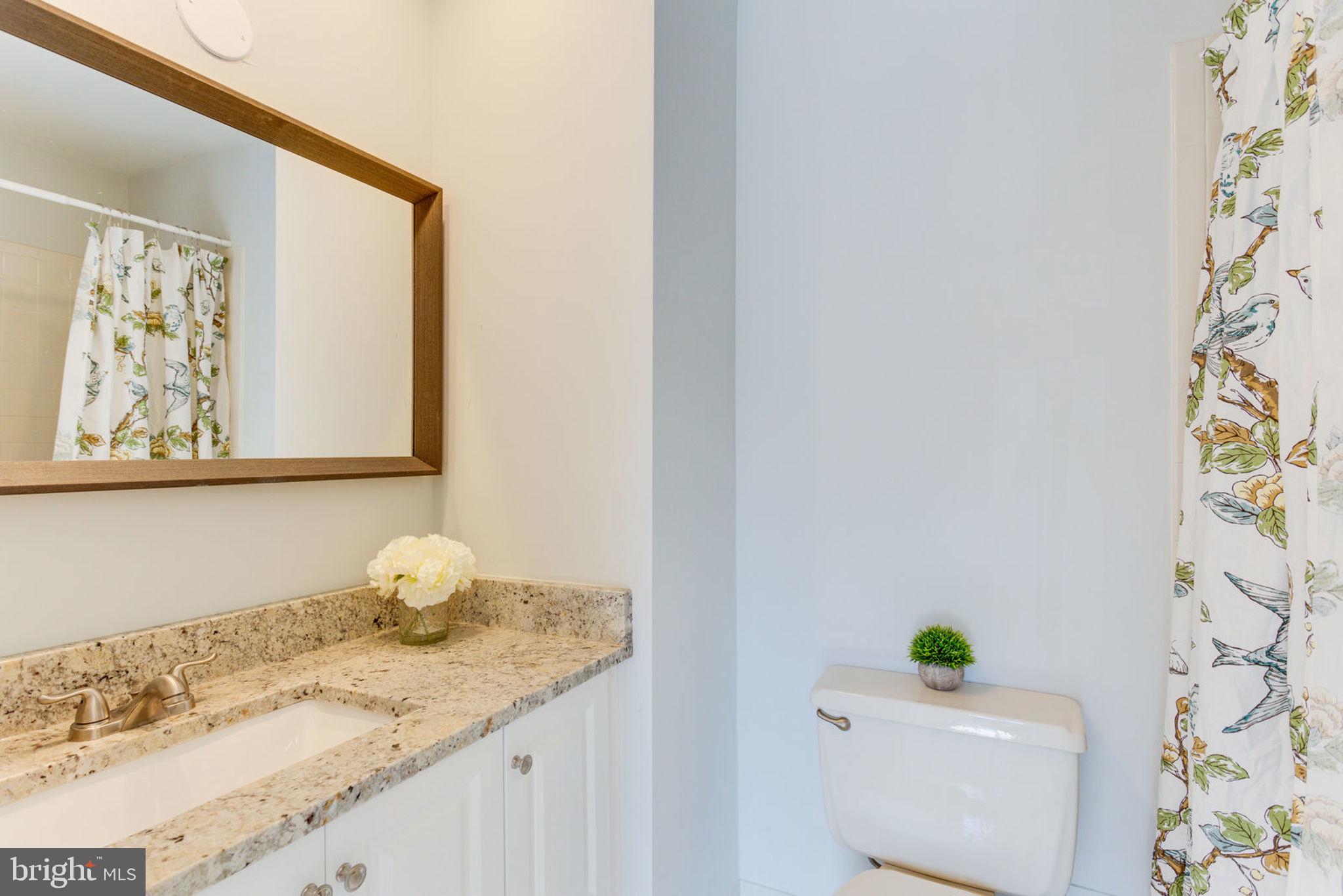 TYSONS COURT - Residential