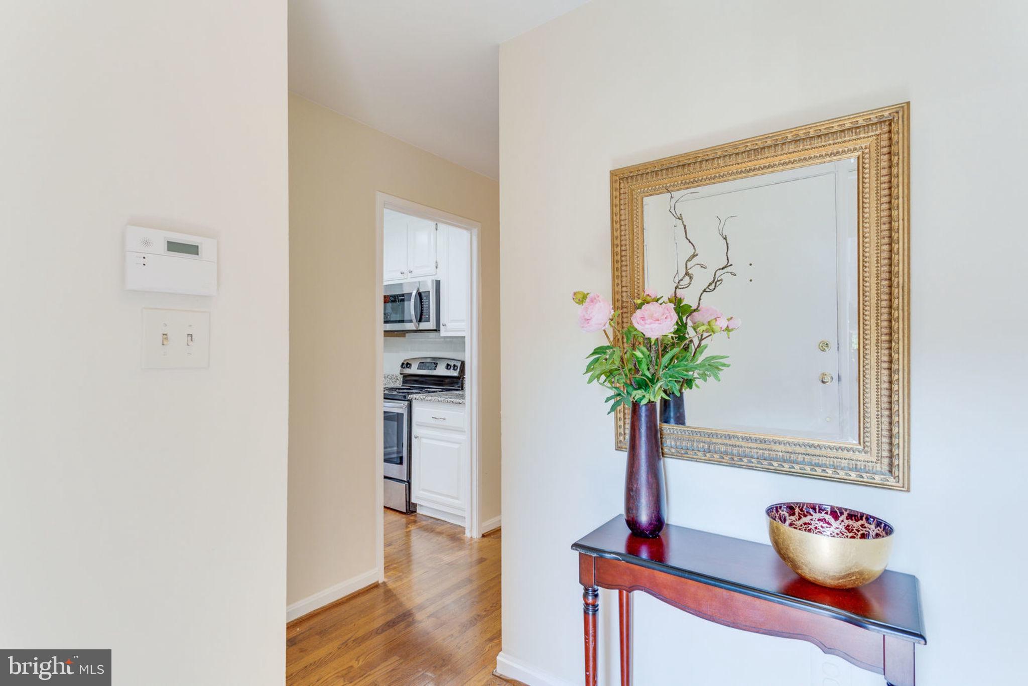 TYSONS COURT - Residential