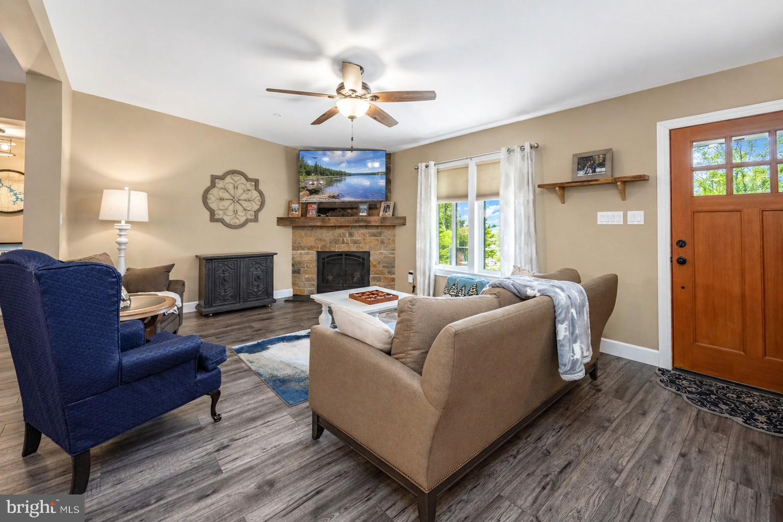 LODESTONE - Residential