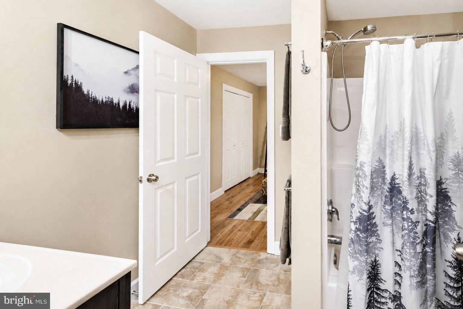 LODESTONE - Residential