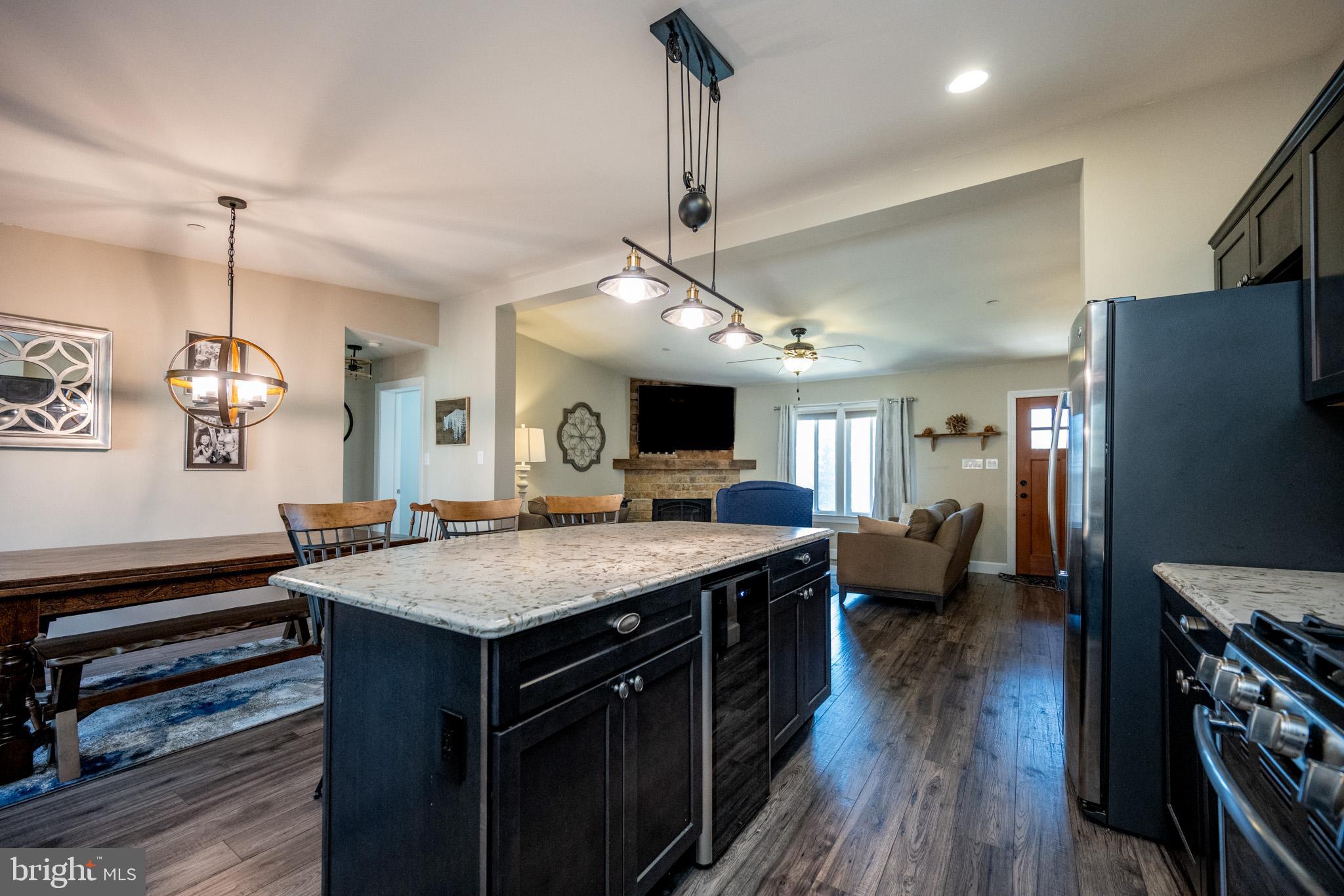 LODESTONE - Residential