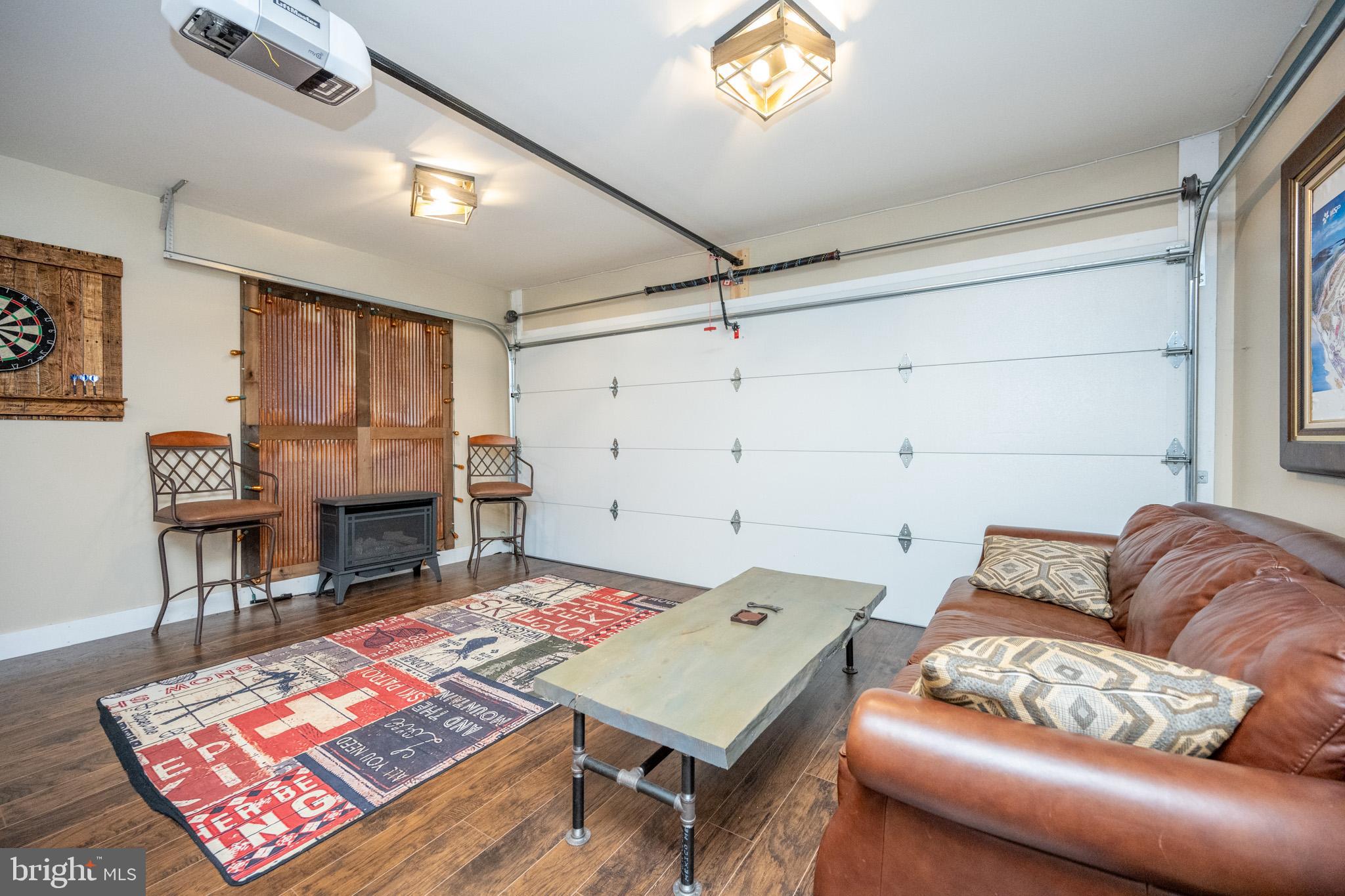 LODESTONE - Residential