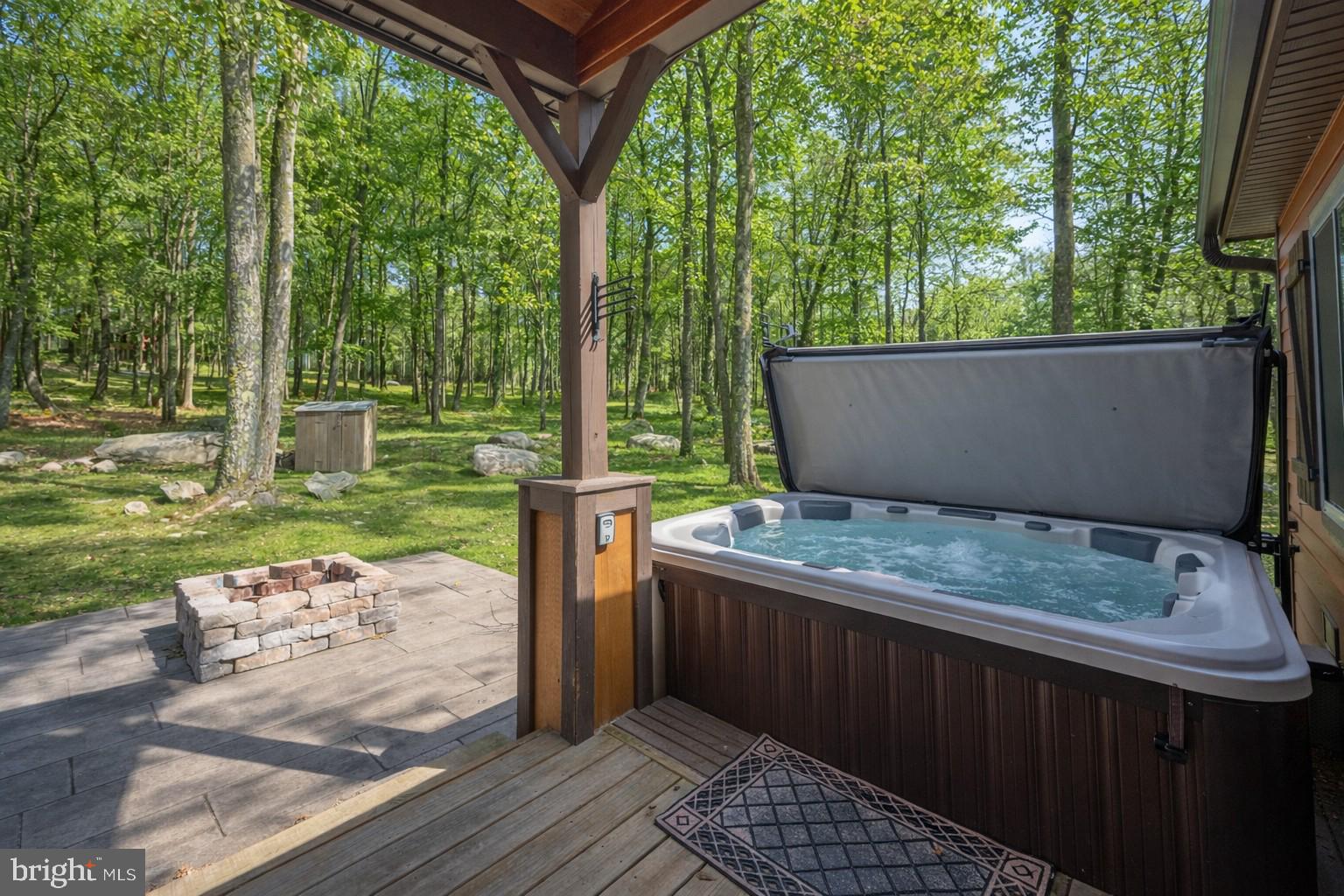 LODESTONE - Residential