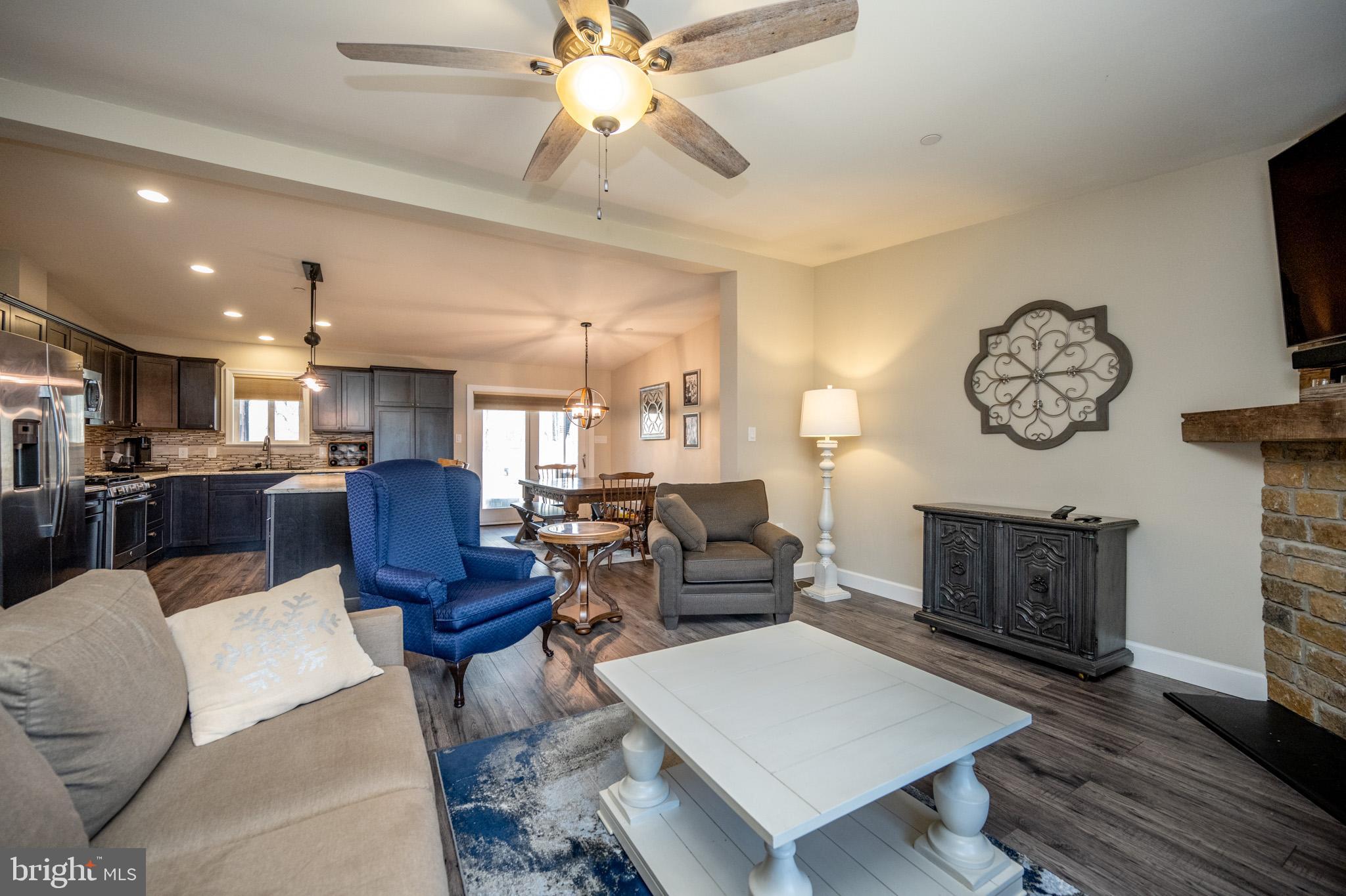 LODESTONE - Residential