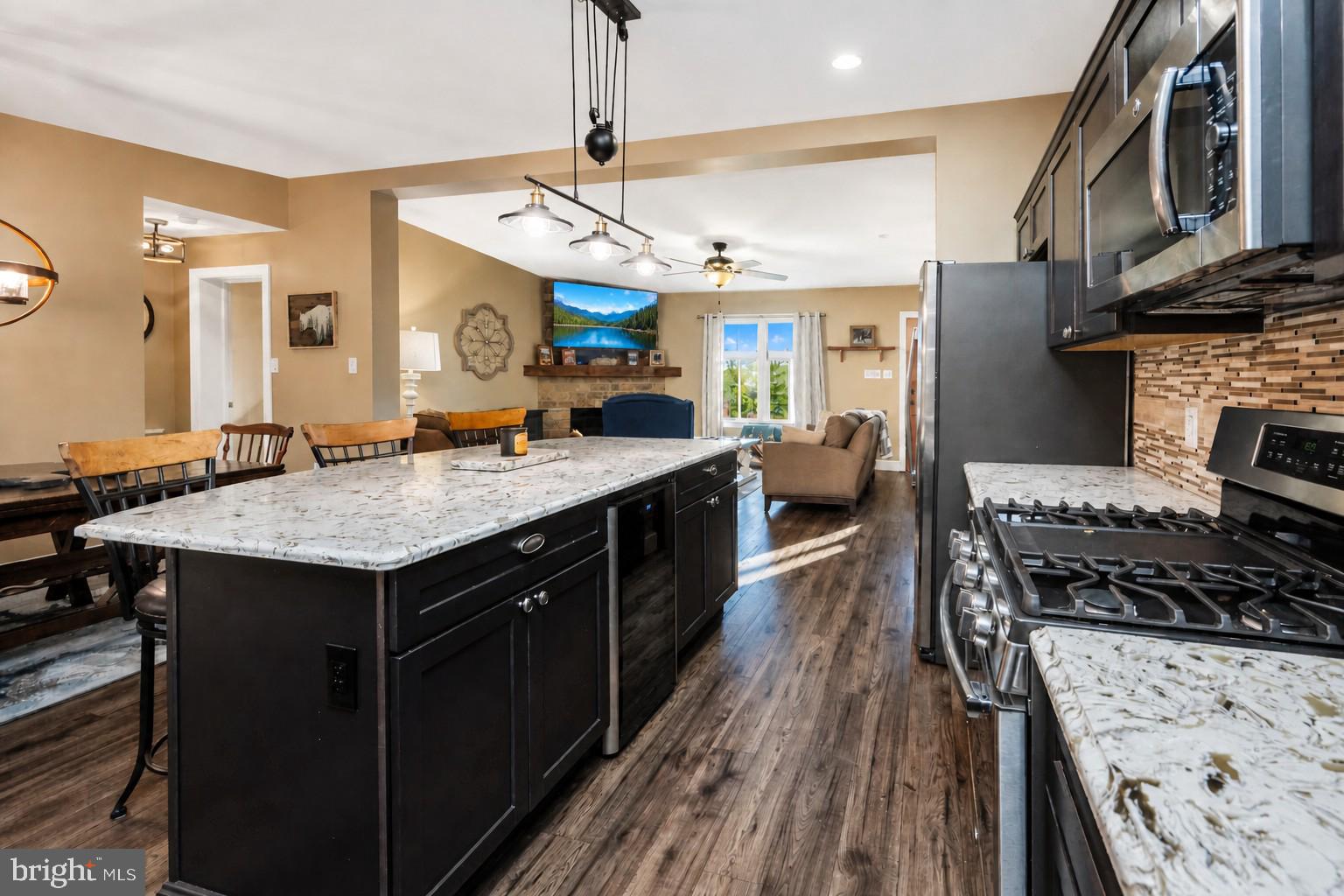 LODESTONE - Residential