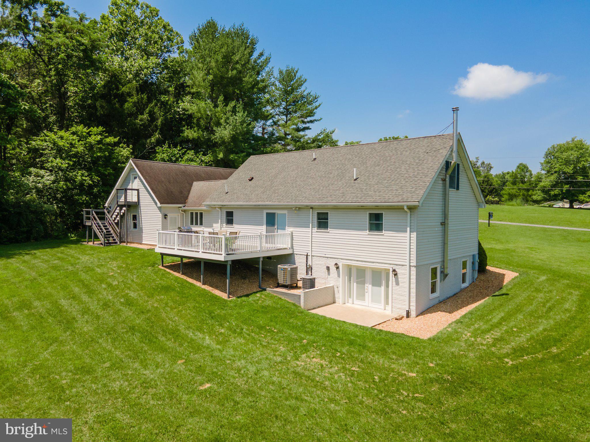 POTOMAC FARMS - Residential