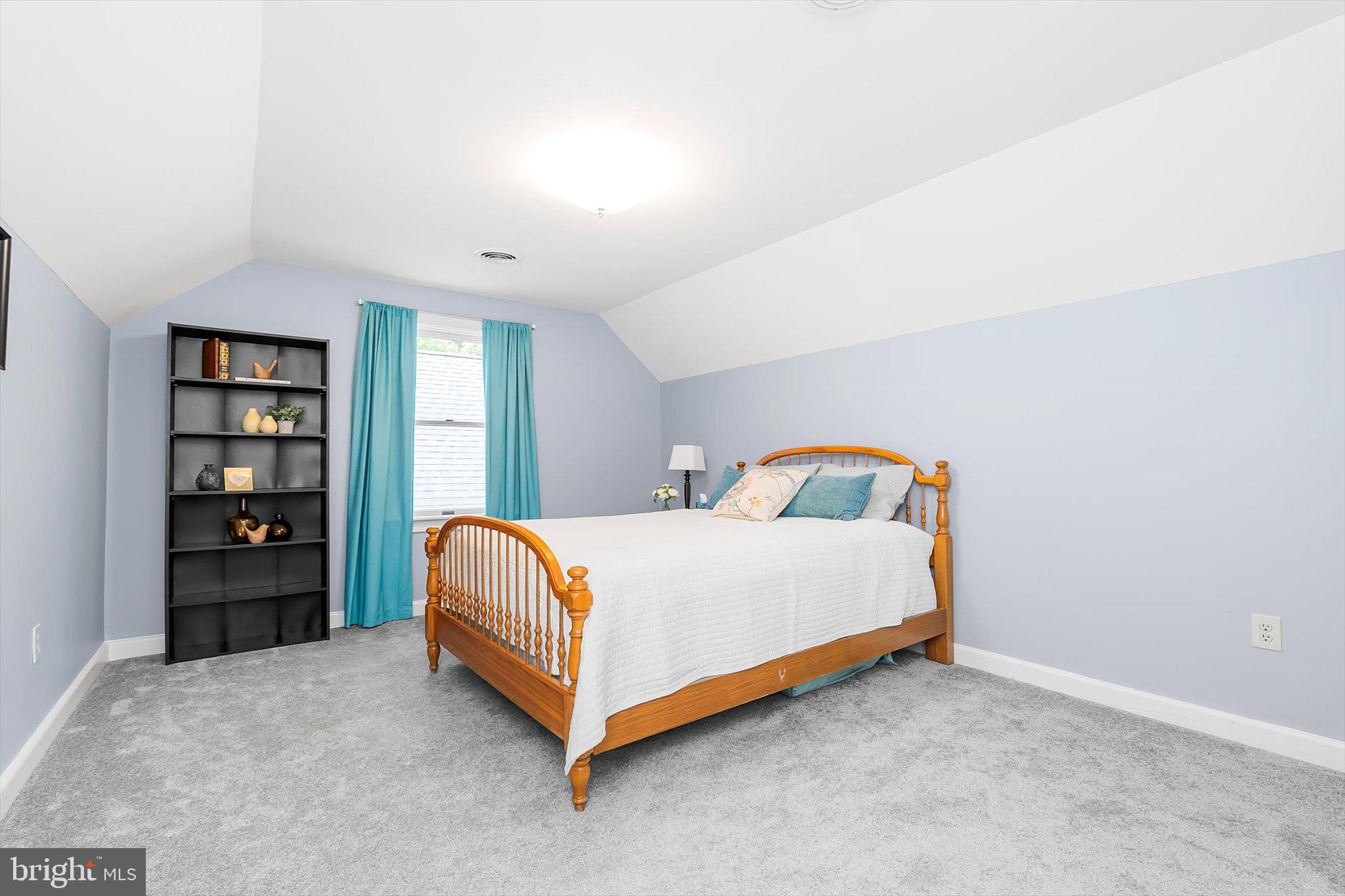 POTOMAC FARMS - Residential