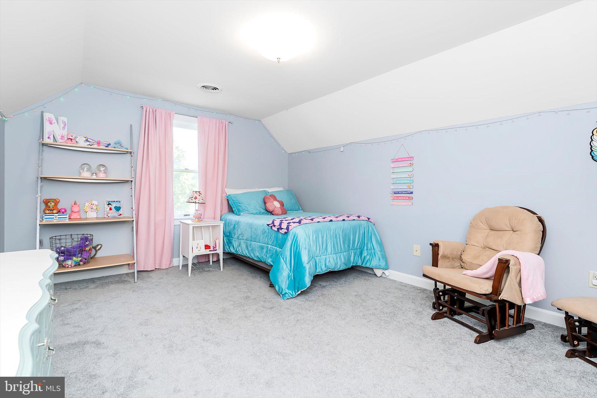 POTOMAC FARMS - Residential