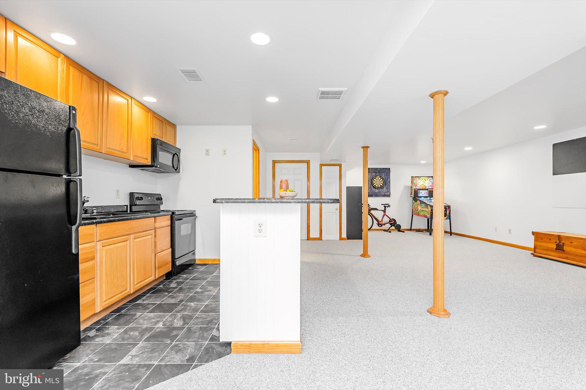 POTOMAC FARMS - Residential