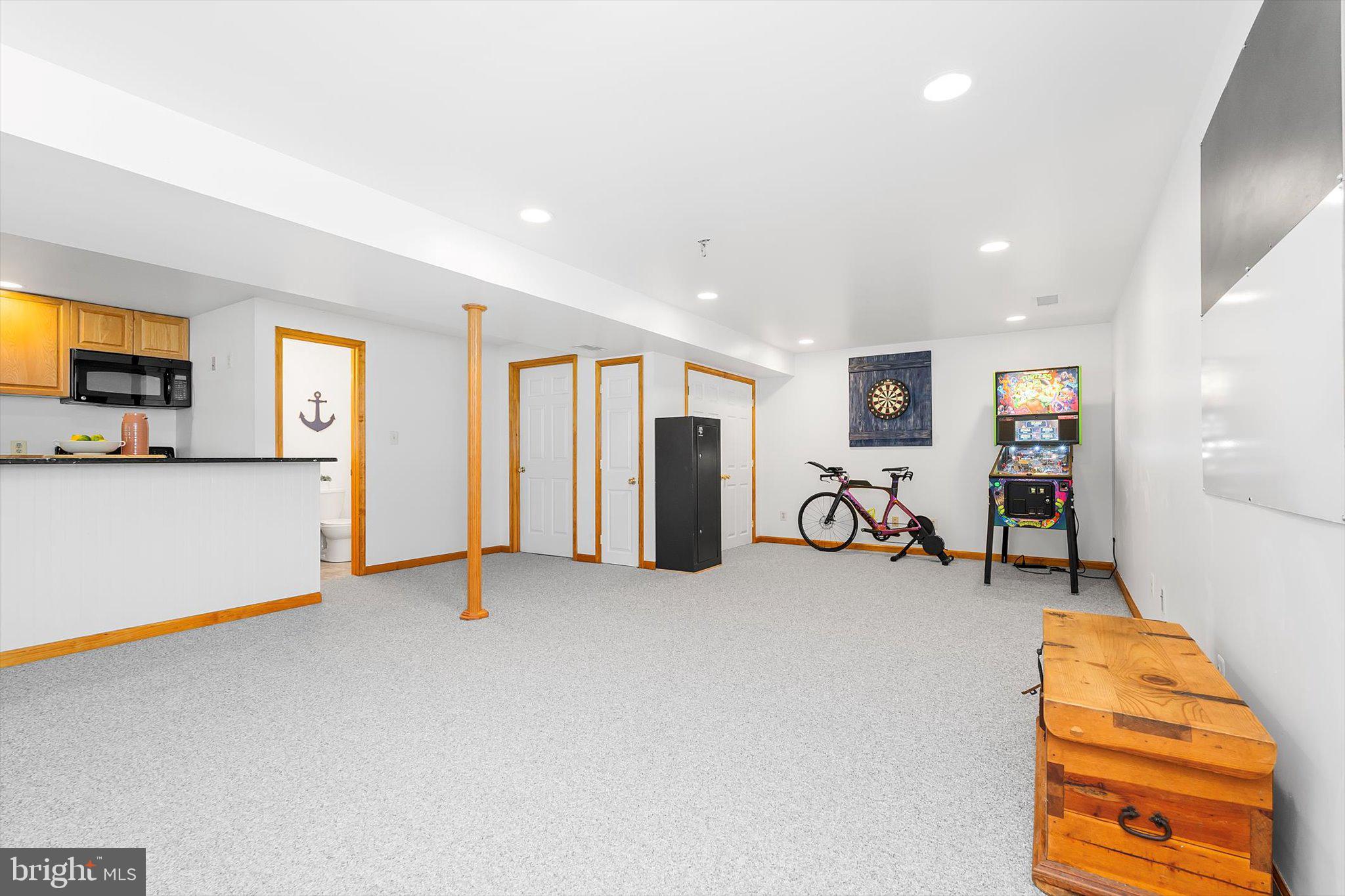 POTOMAC FARMS - Residential