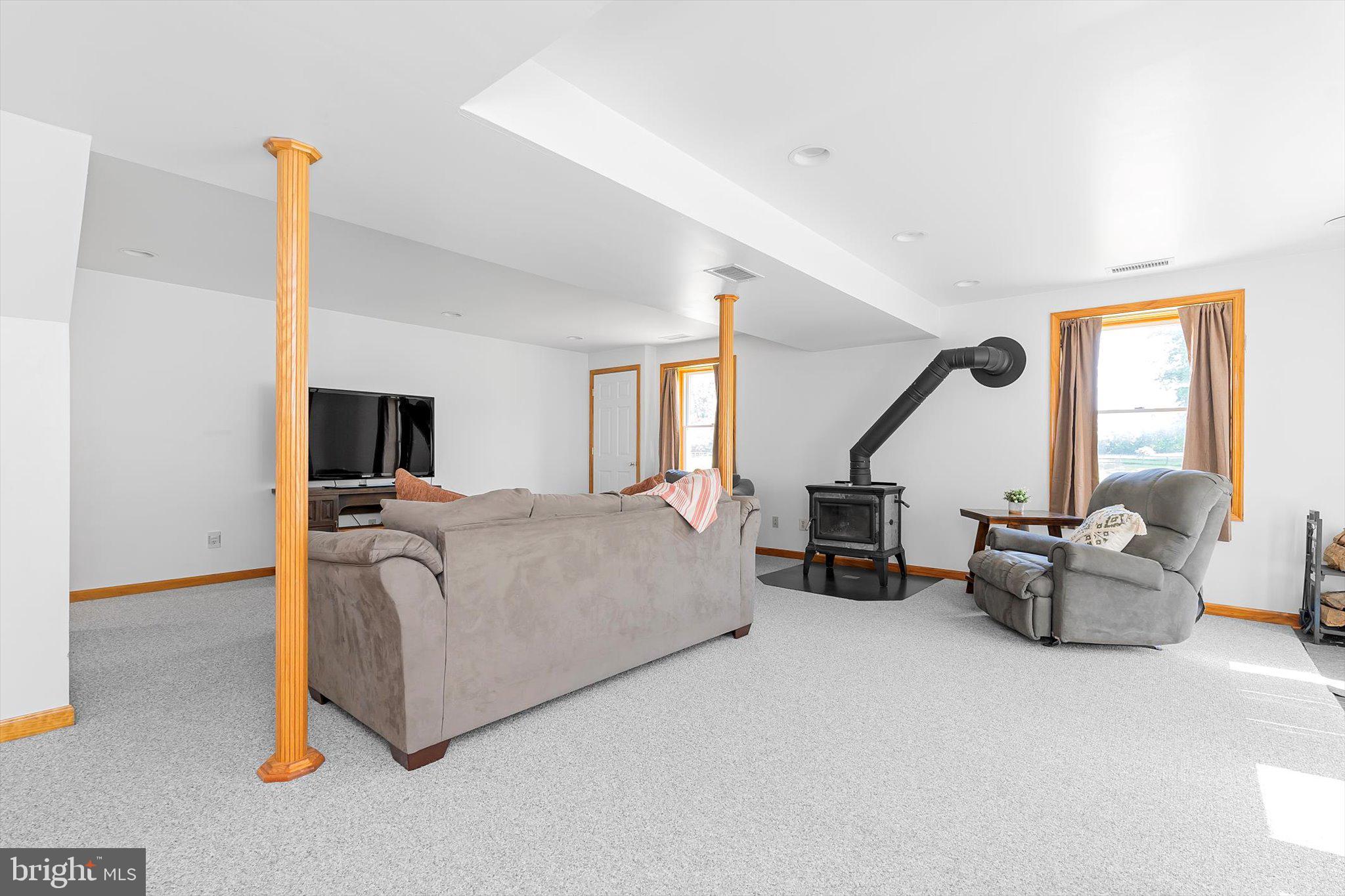 POTOMAC FARMS - Residential