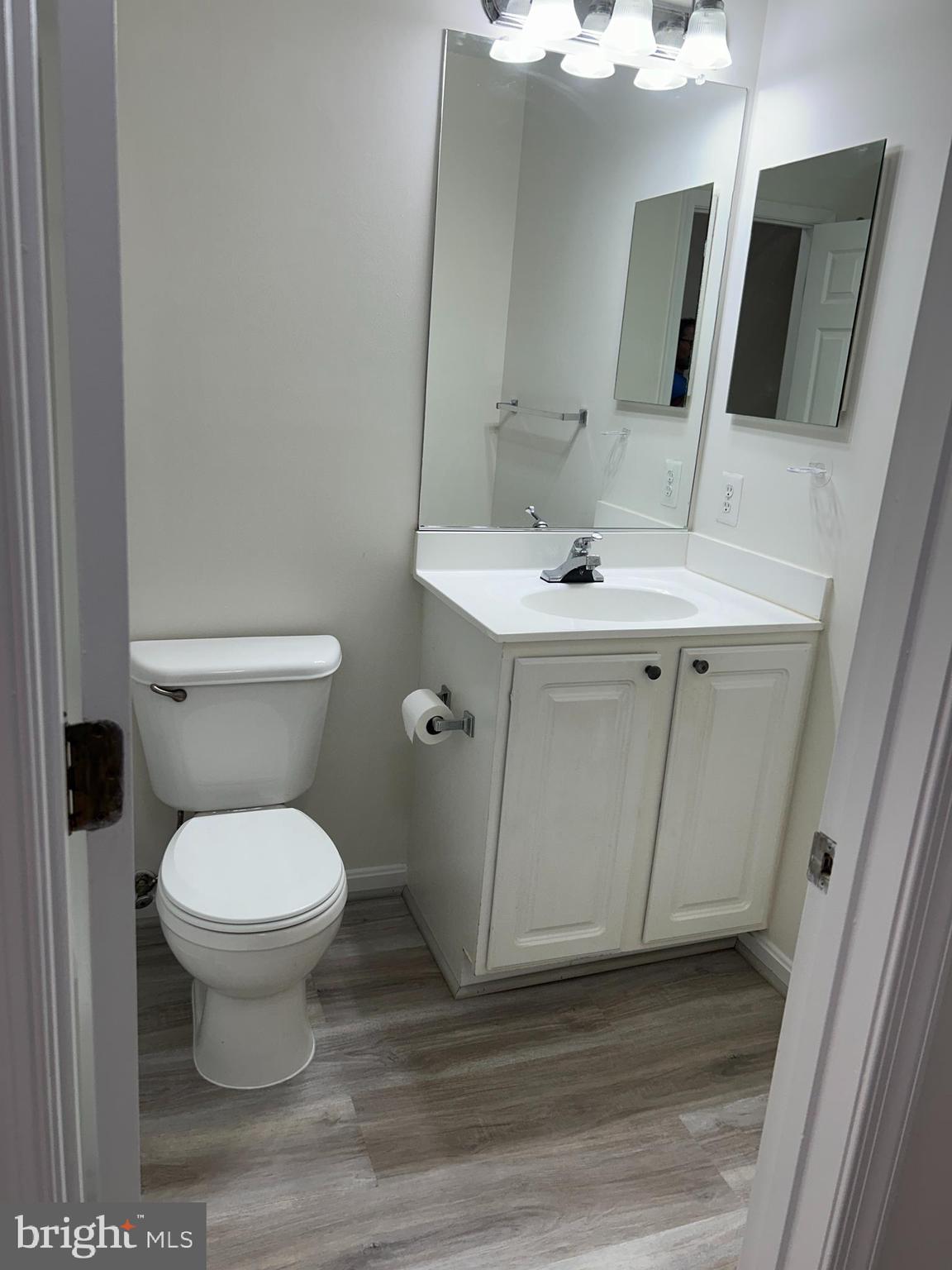 PARKSIDE AT DULLES - Residential Lease