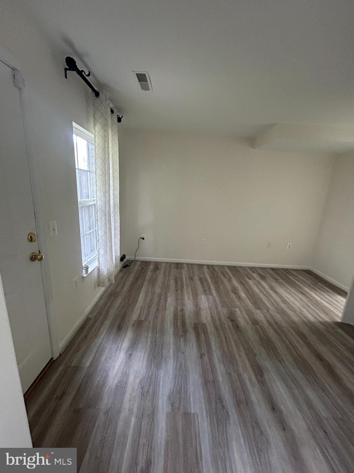 PARKSIDE AT DULLES - Residential Lease