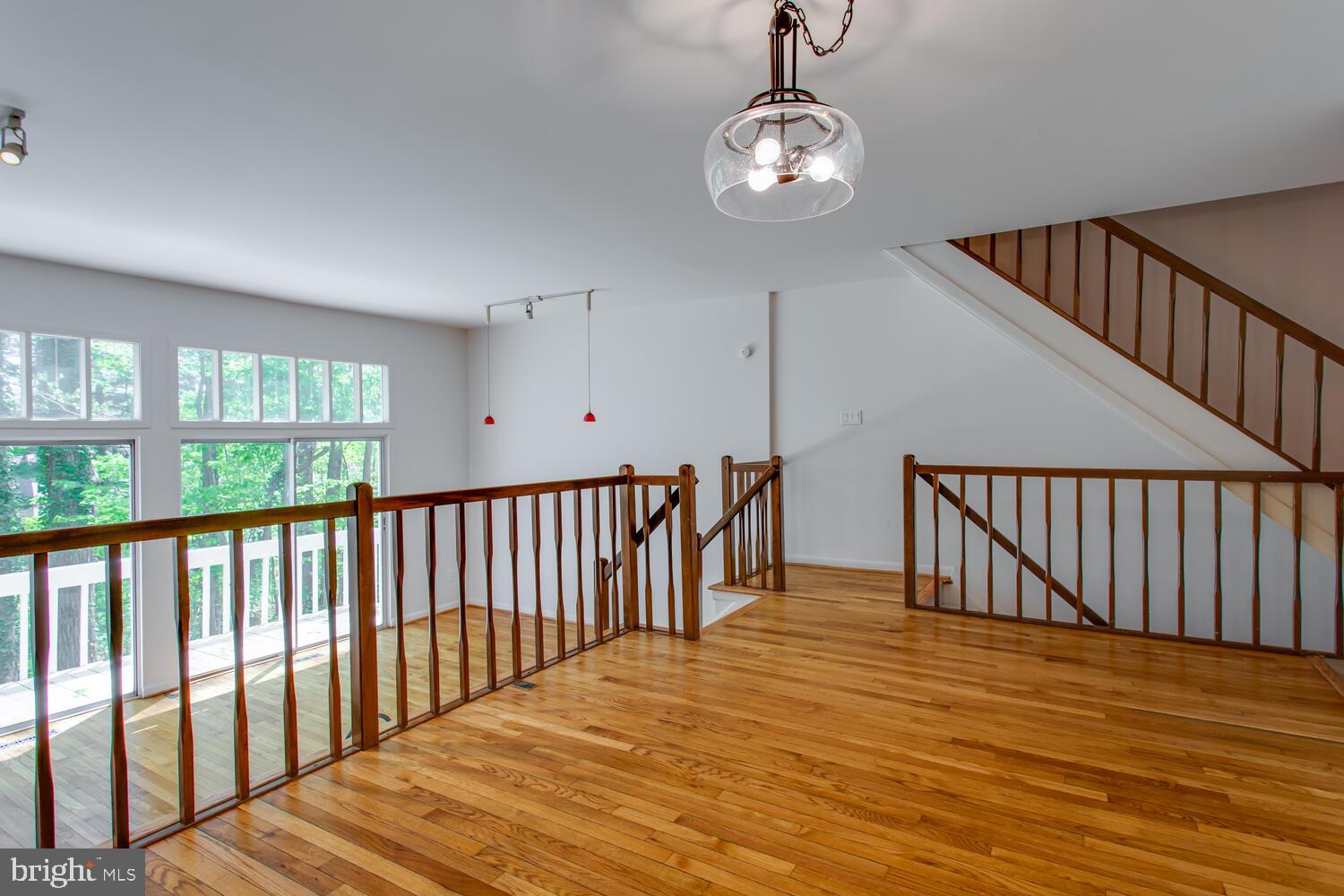 RESTON - Residential Lease