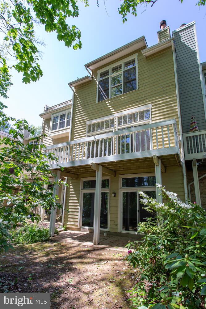 RESTON - Residential Lease