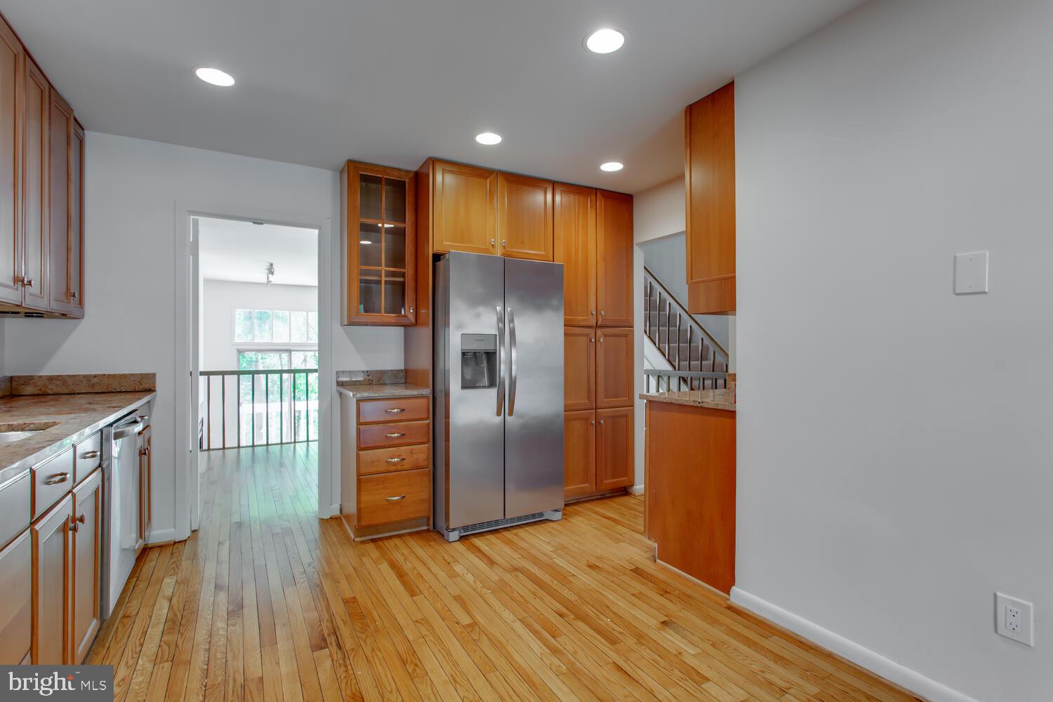 RESTON - Residential Lease