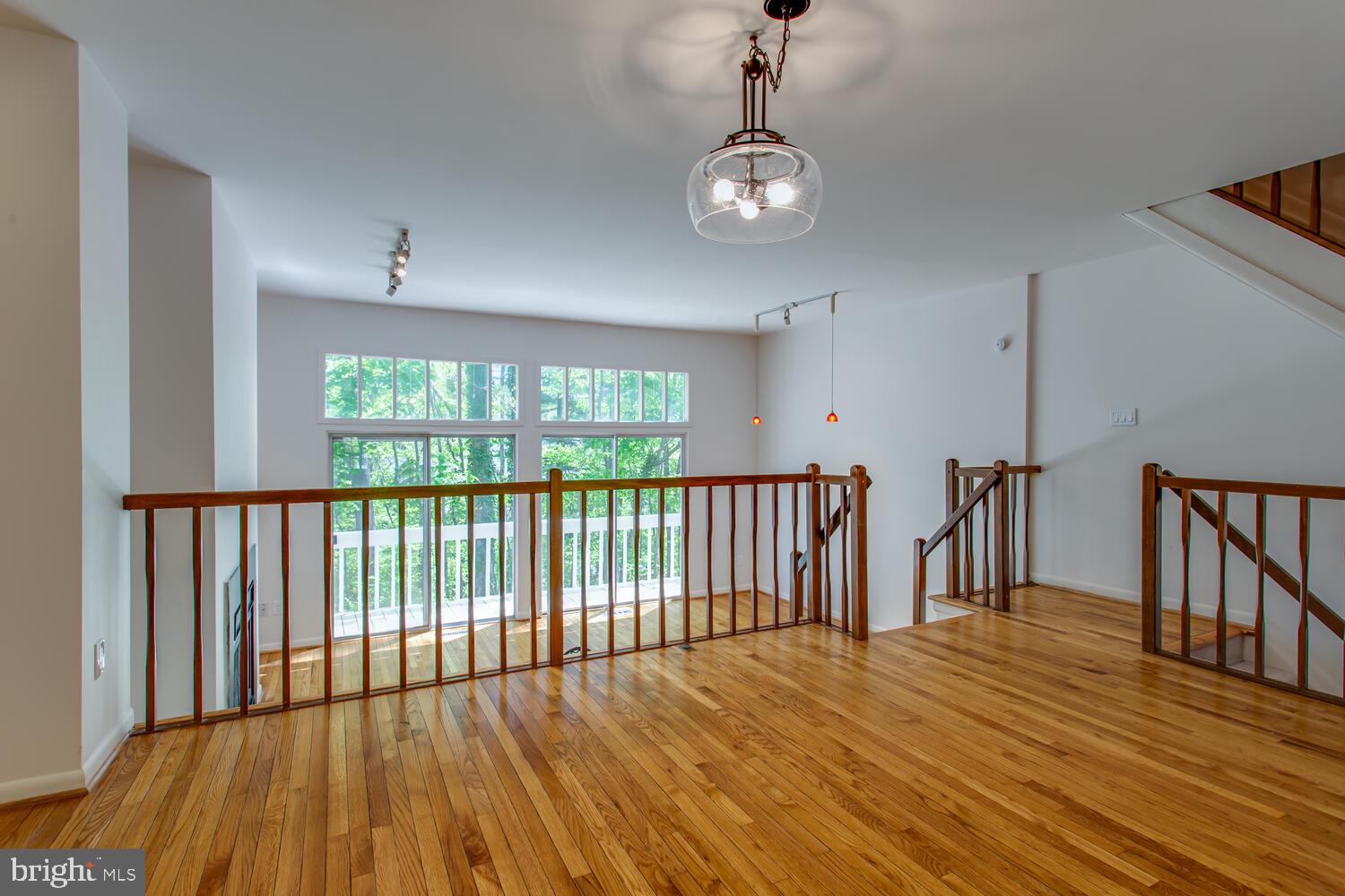 RESTON - Residential Lease