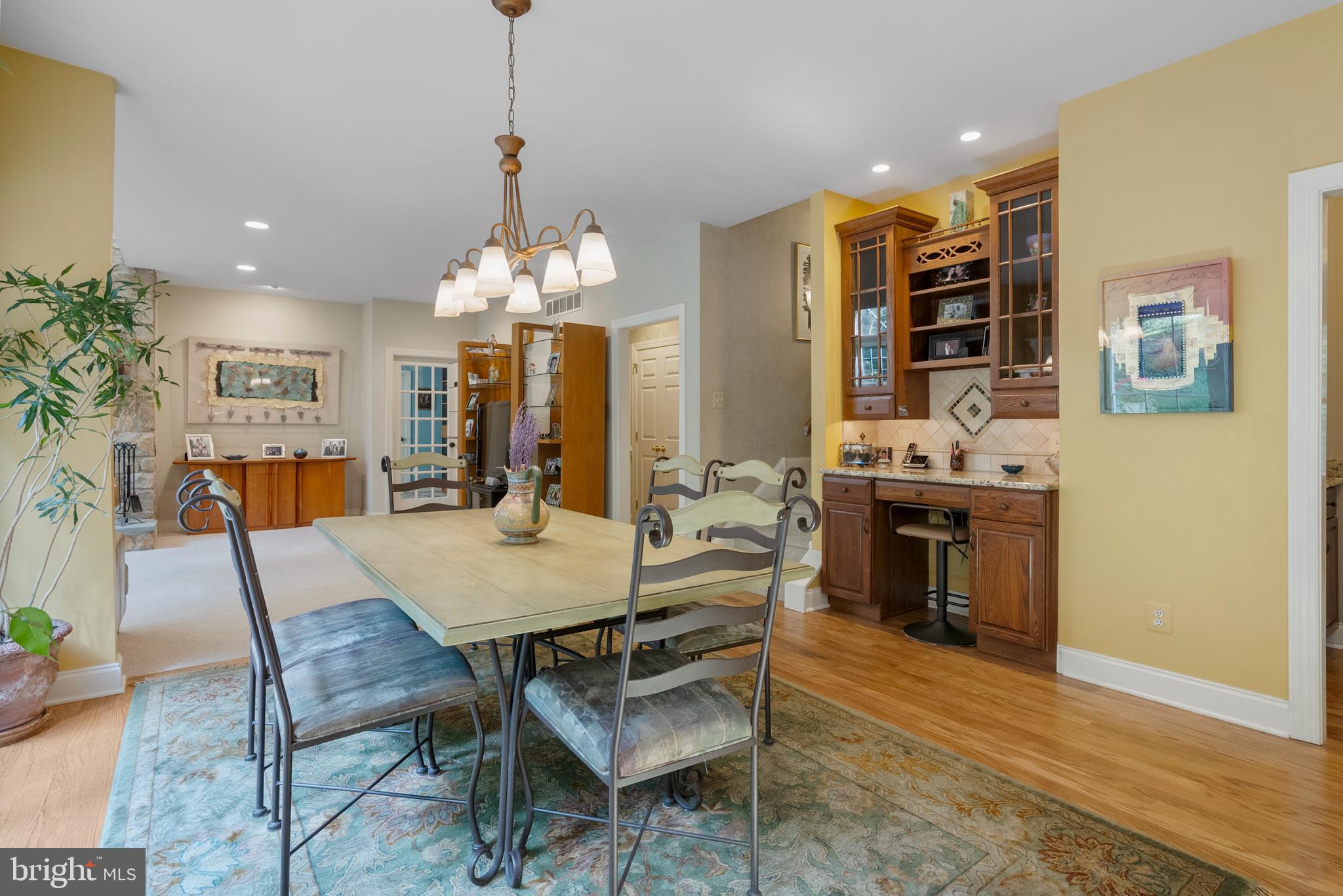 COURTS AT LONGWOOD - Residential