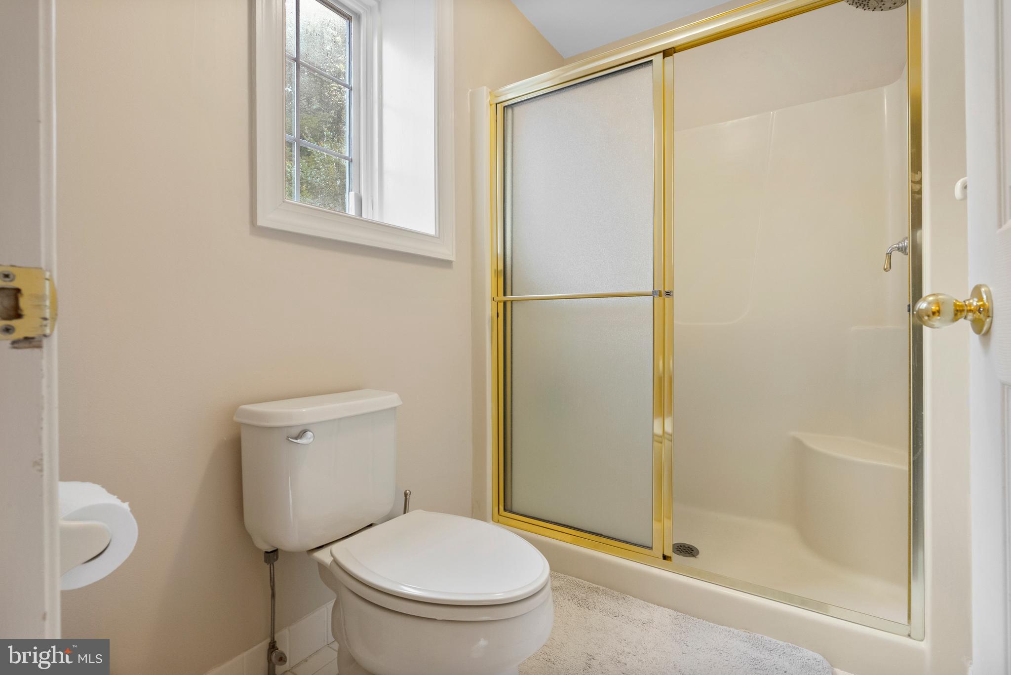 COURTS AT LONGWOOD - Residential