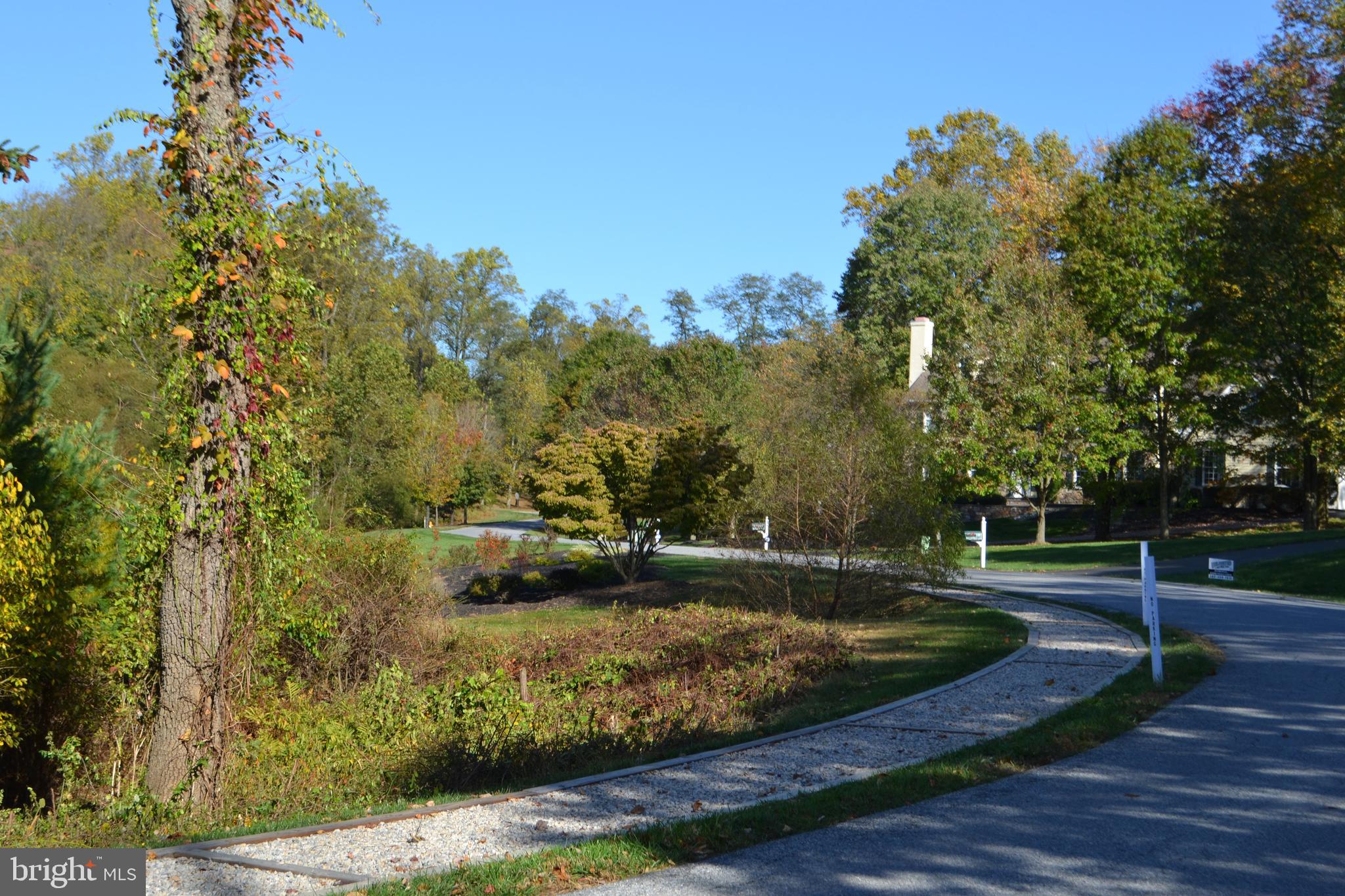 COURTS AT LONGWOOD - Residential