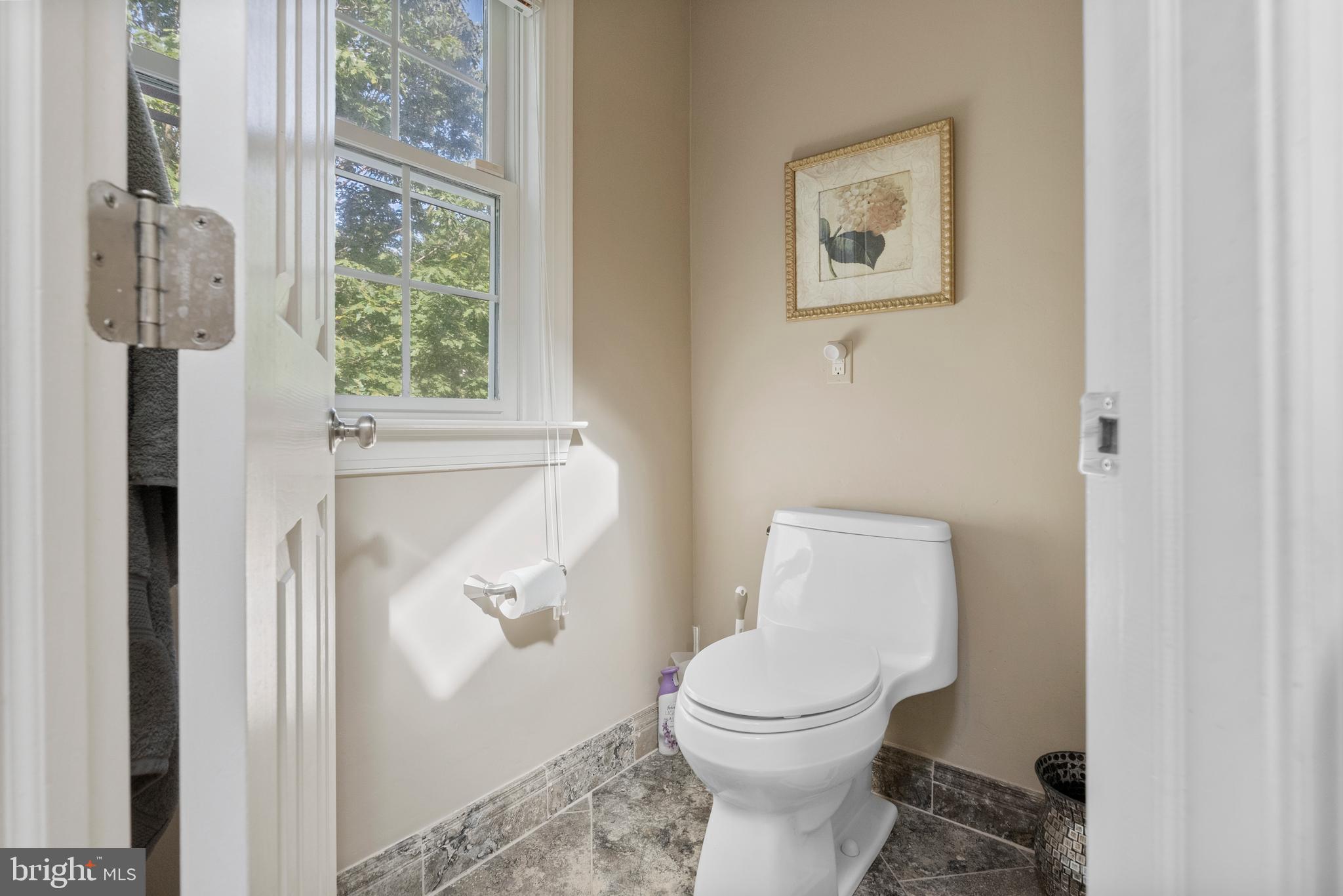 COURTS AT LONGWOOD - Residential